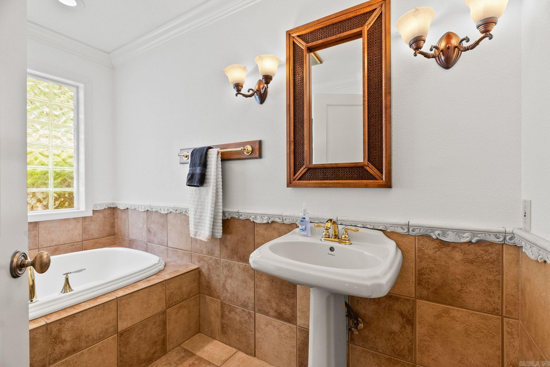 271 Catherine Cove Road