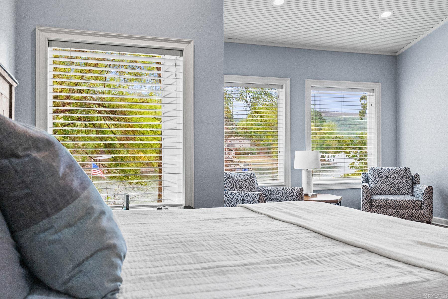 271 Catherine Cove Road