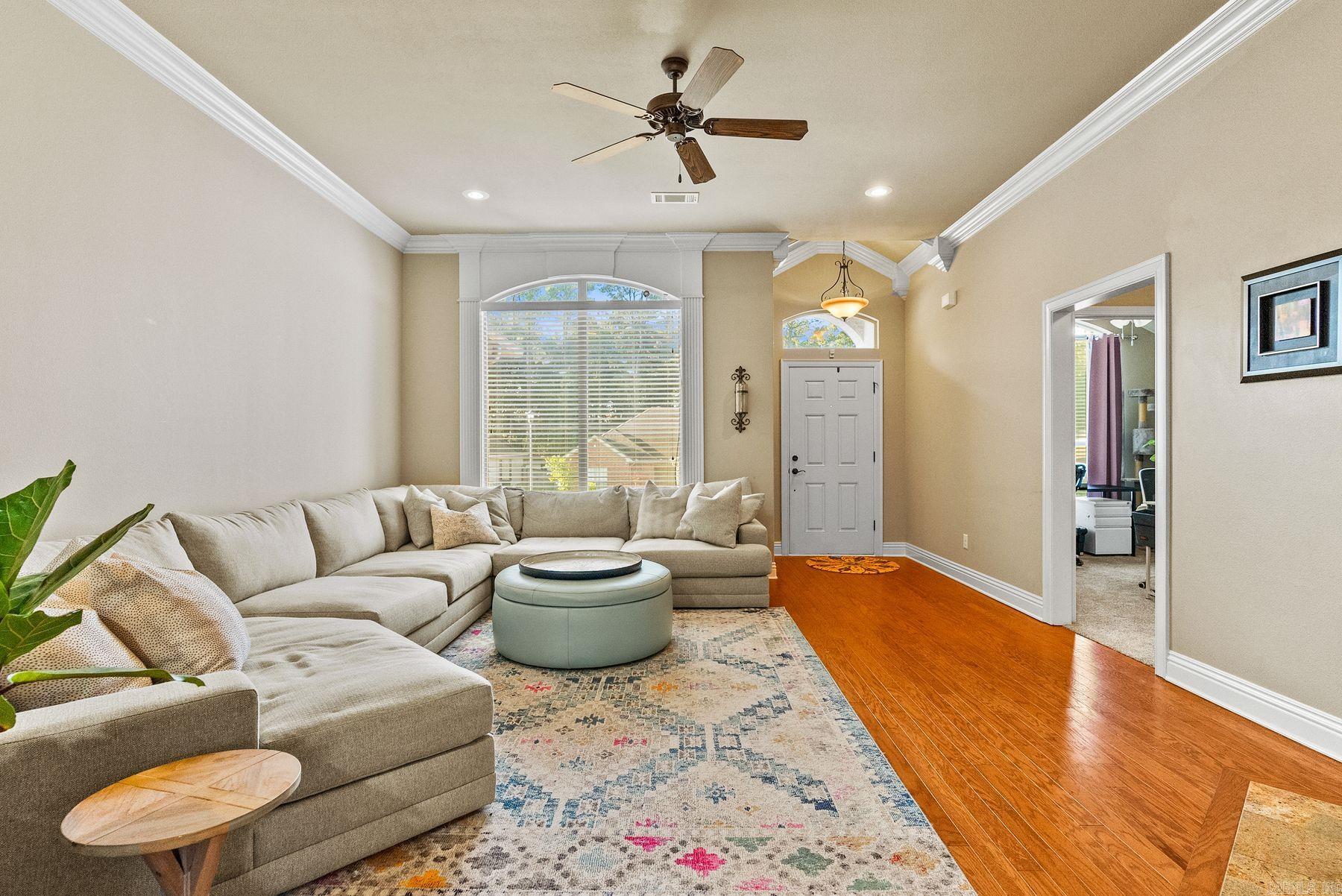 20 Crystalwood Drive