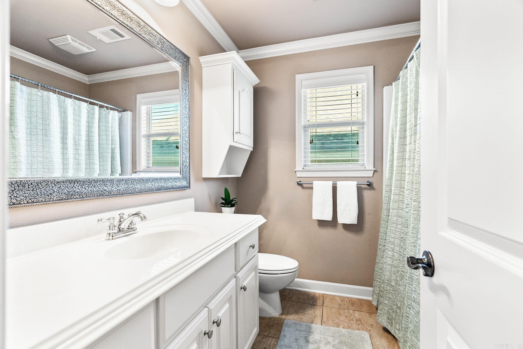 20 Crystalwood Drive