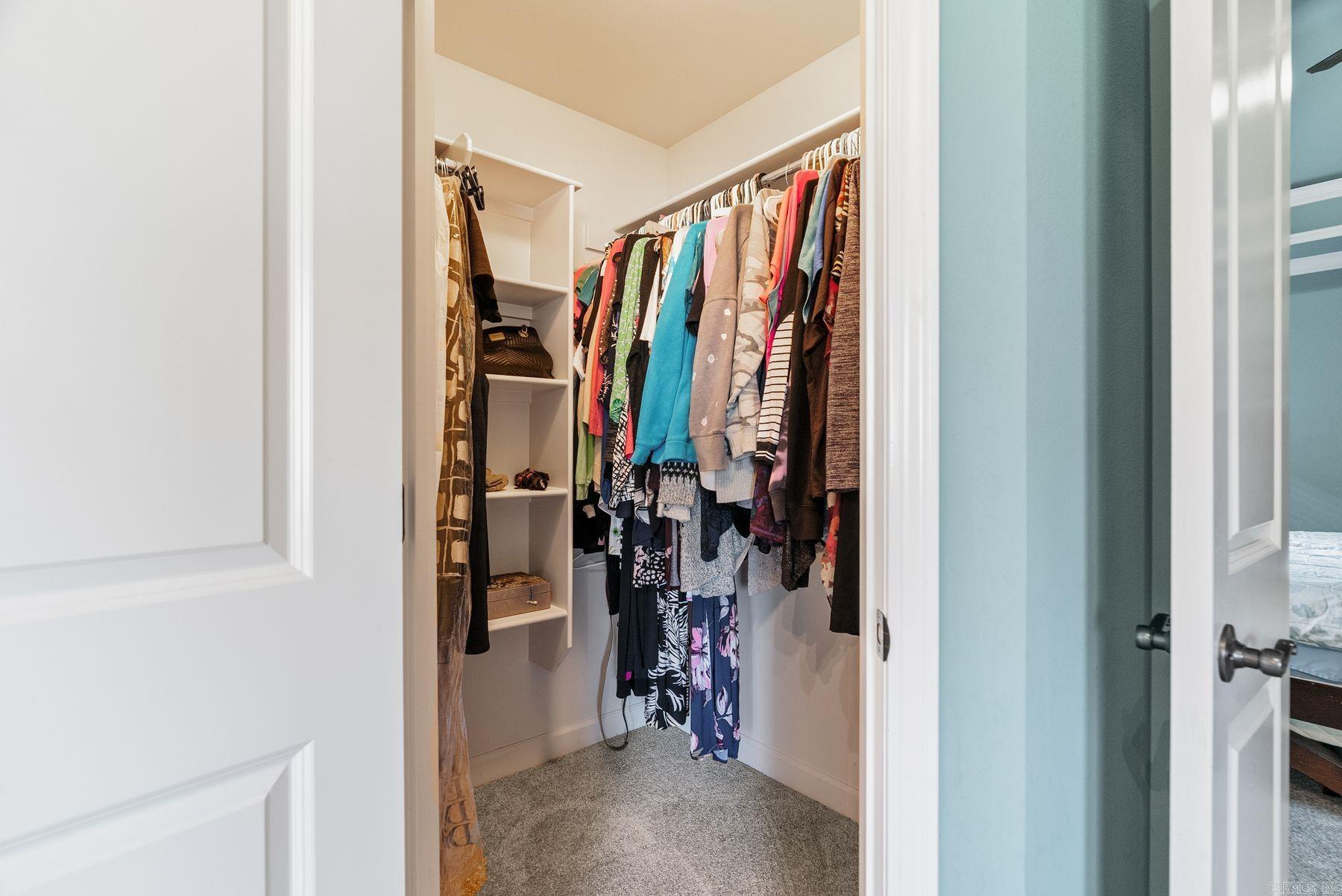 20 Crystalwood Drive