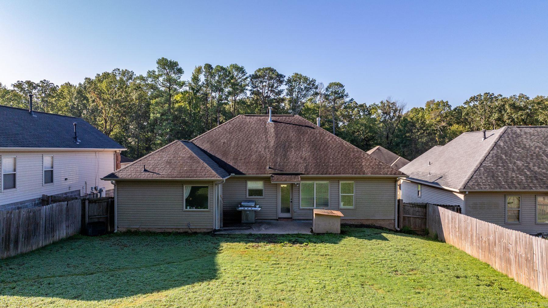 20 Crystalwood Drive