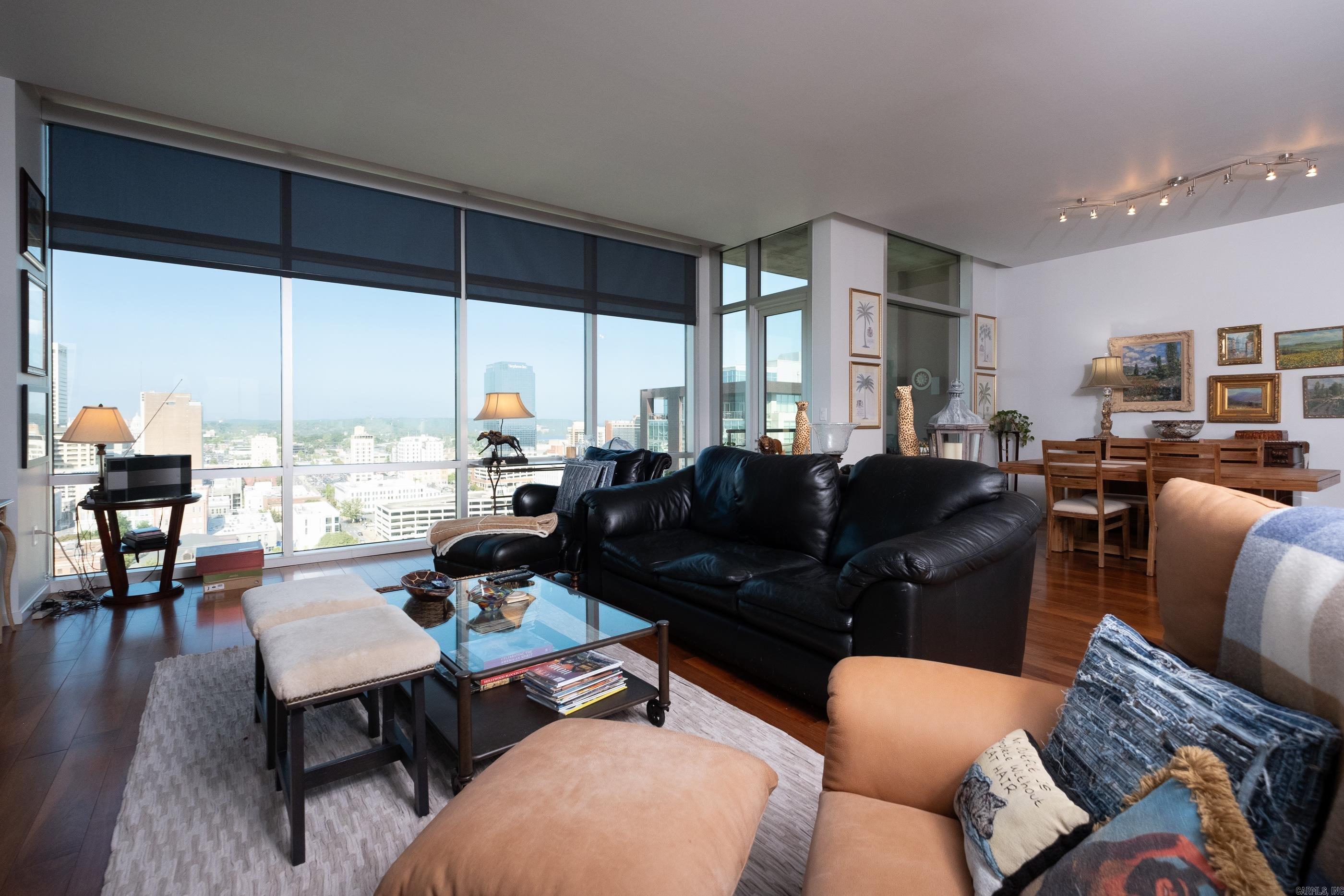 315 Rock Unit 1707 Street Unit: 1707