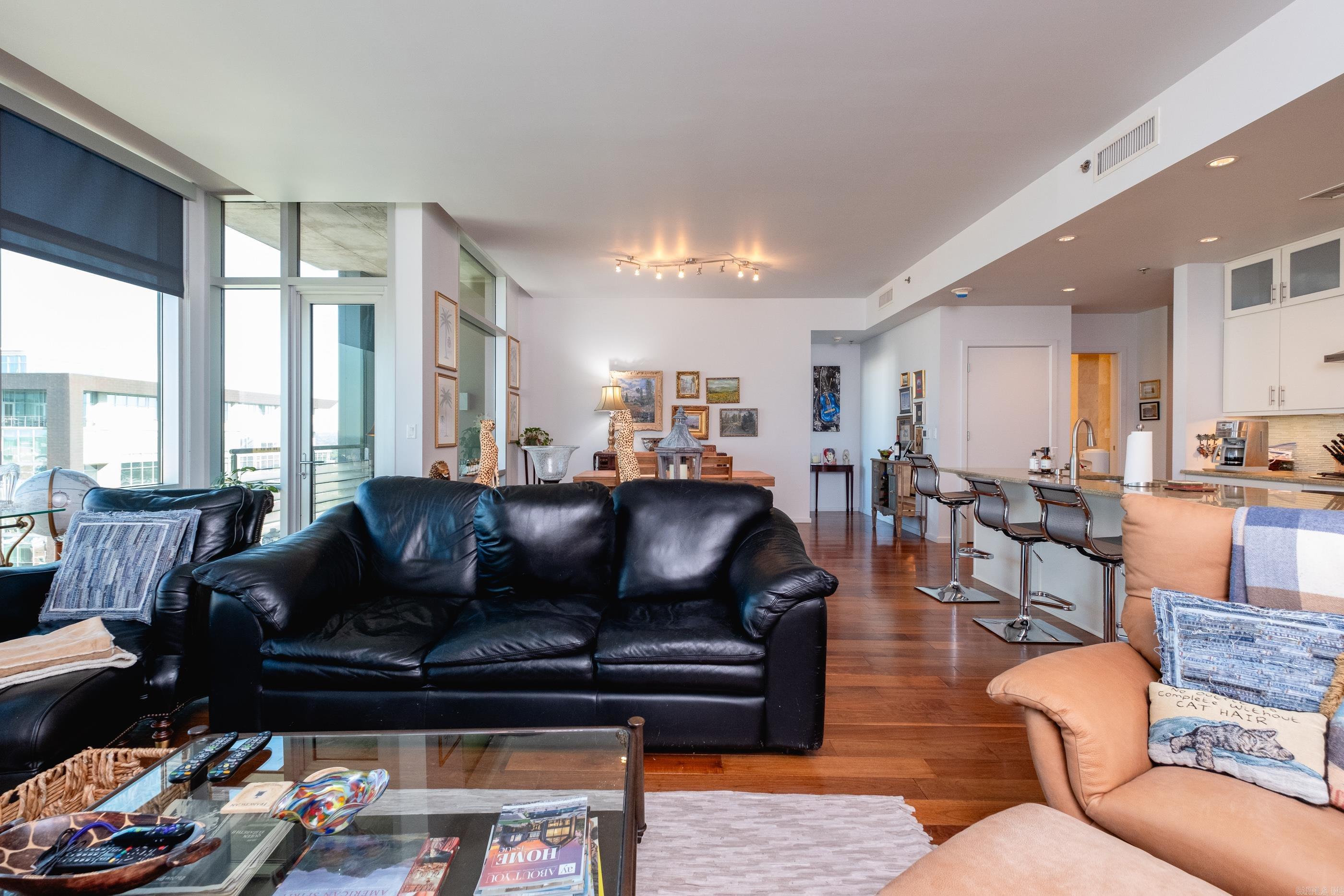 315 Rock Unit 1707 Street Unit: 1707