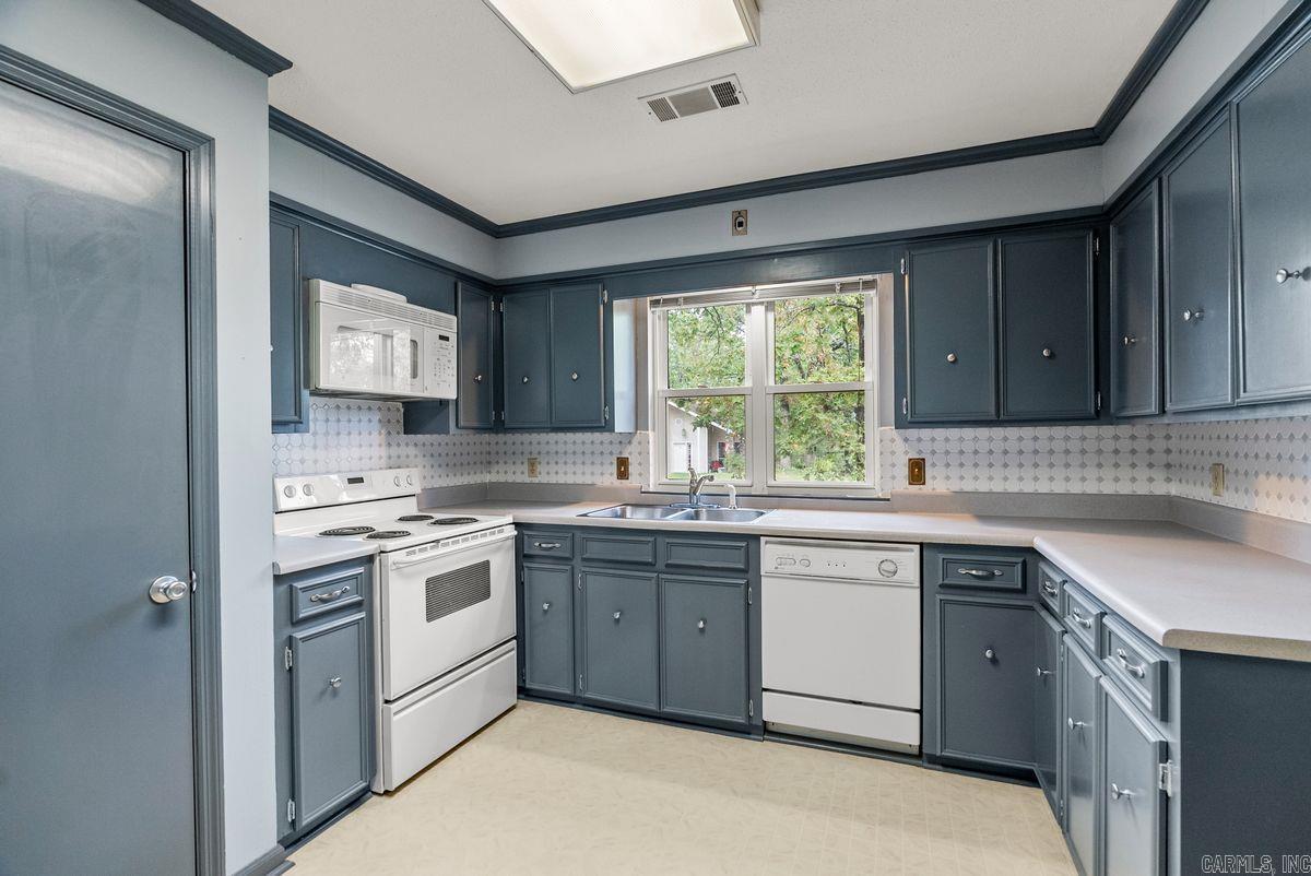 12219 Pleasant Forest Drive