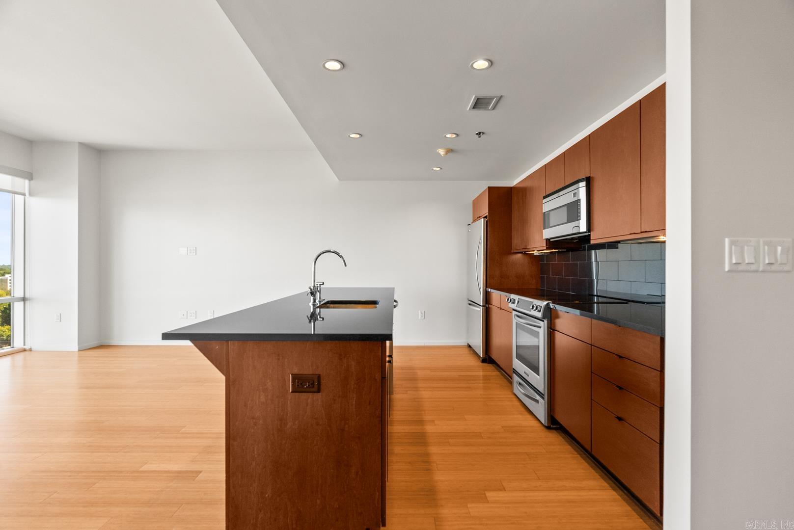 315 Rock Street Unit: 1209