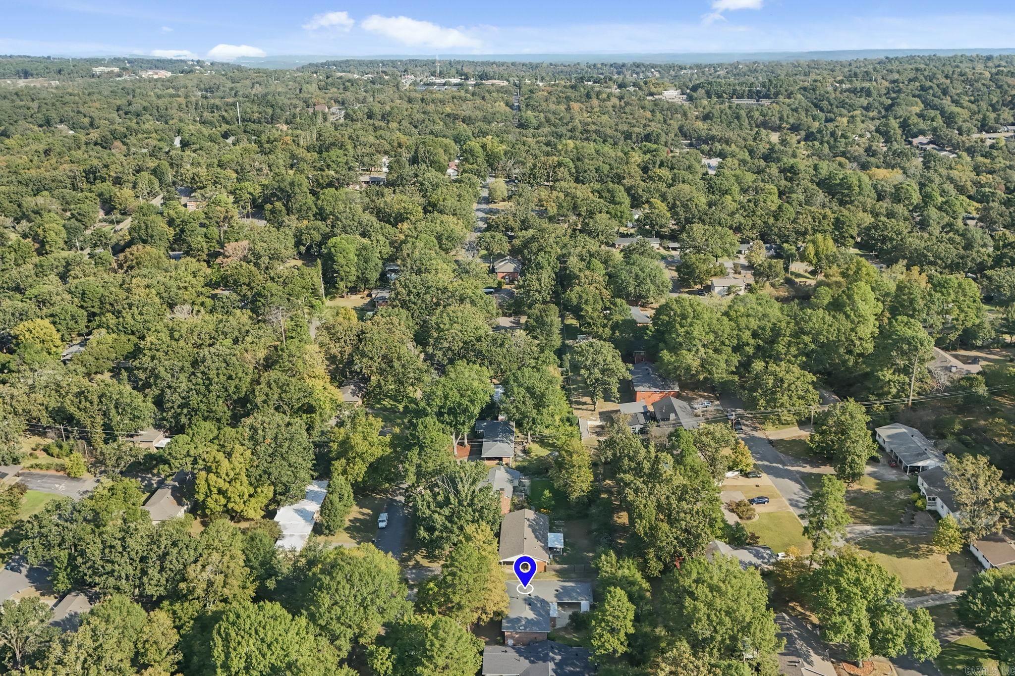 415 Shamrock Dr