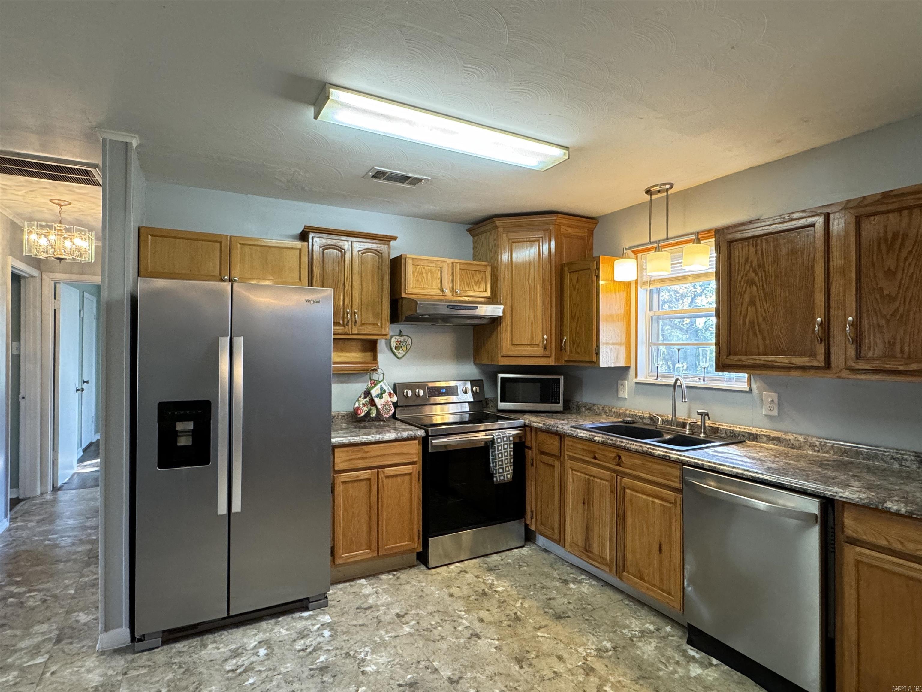 14698 Hwy 31 N