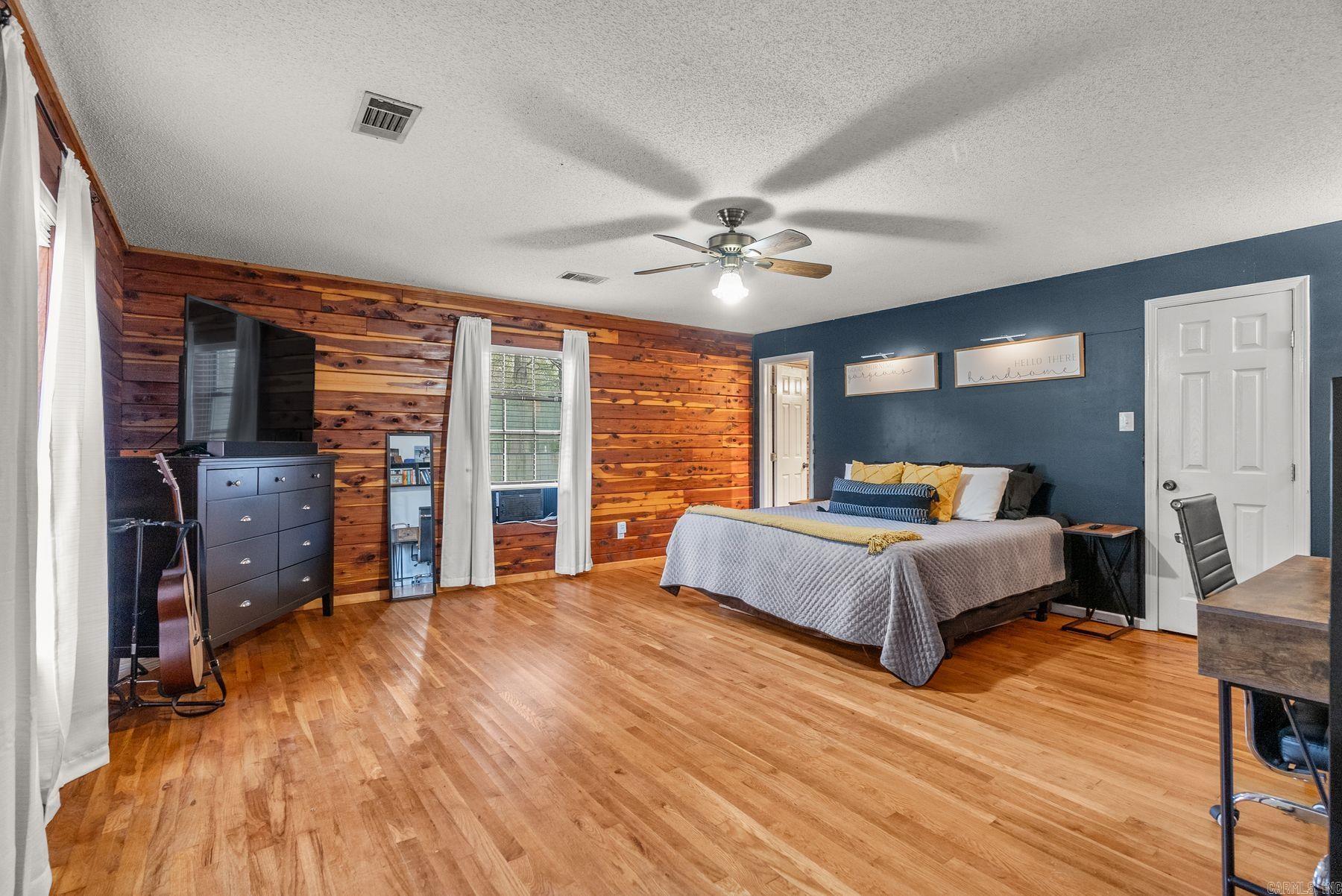 252 Briarwood Loop
