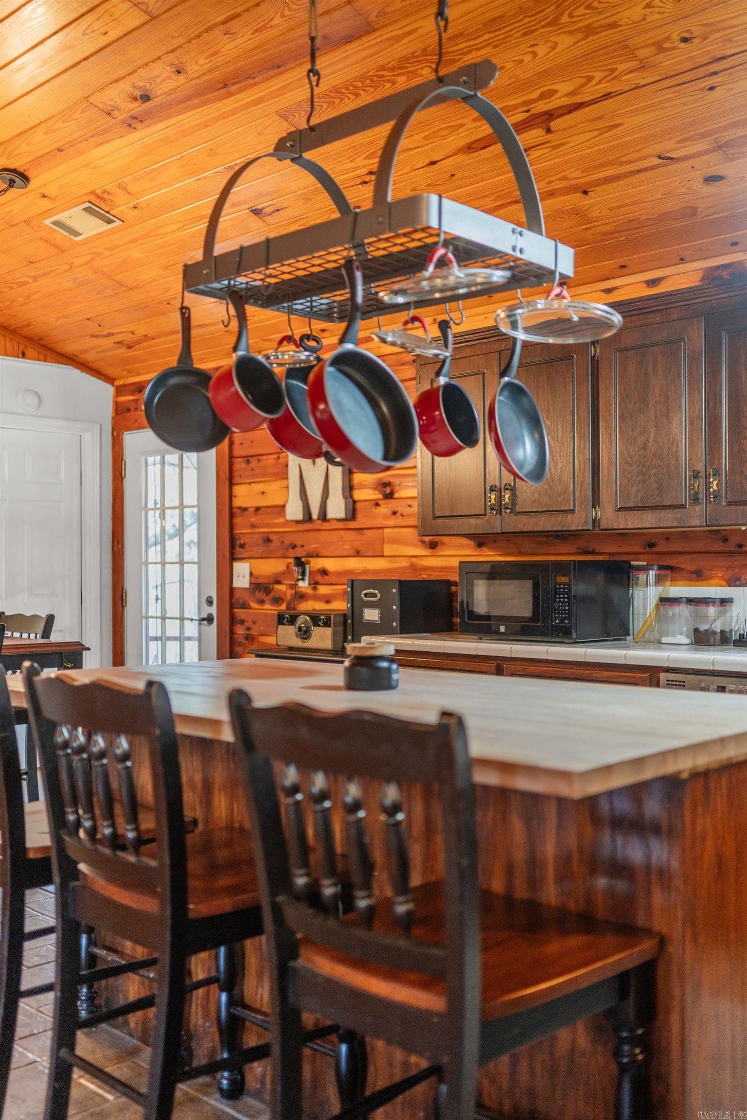 252 Briarwood Loop