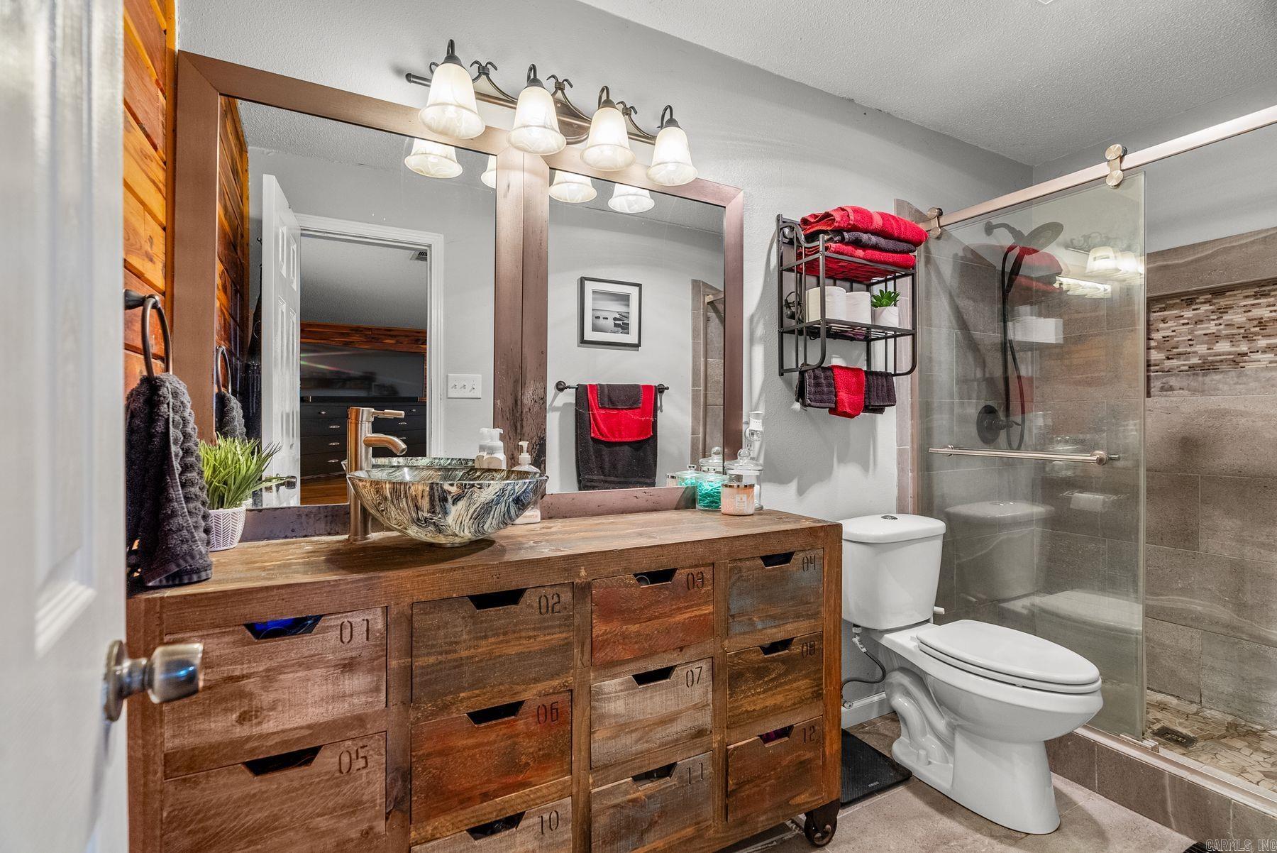 252 Briarwood Loop