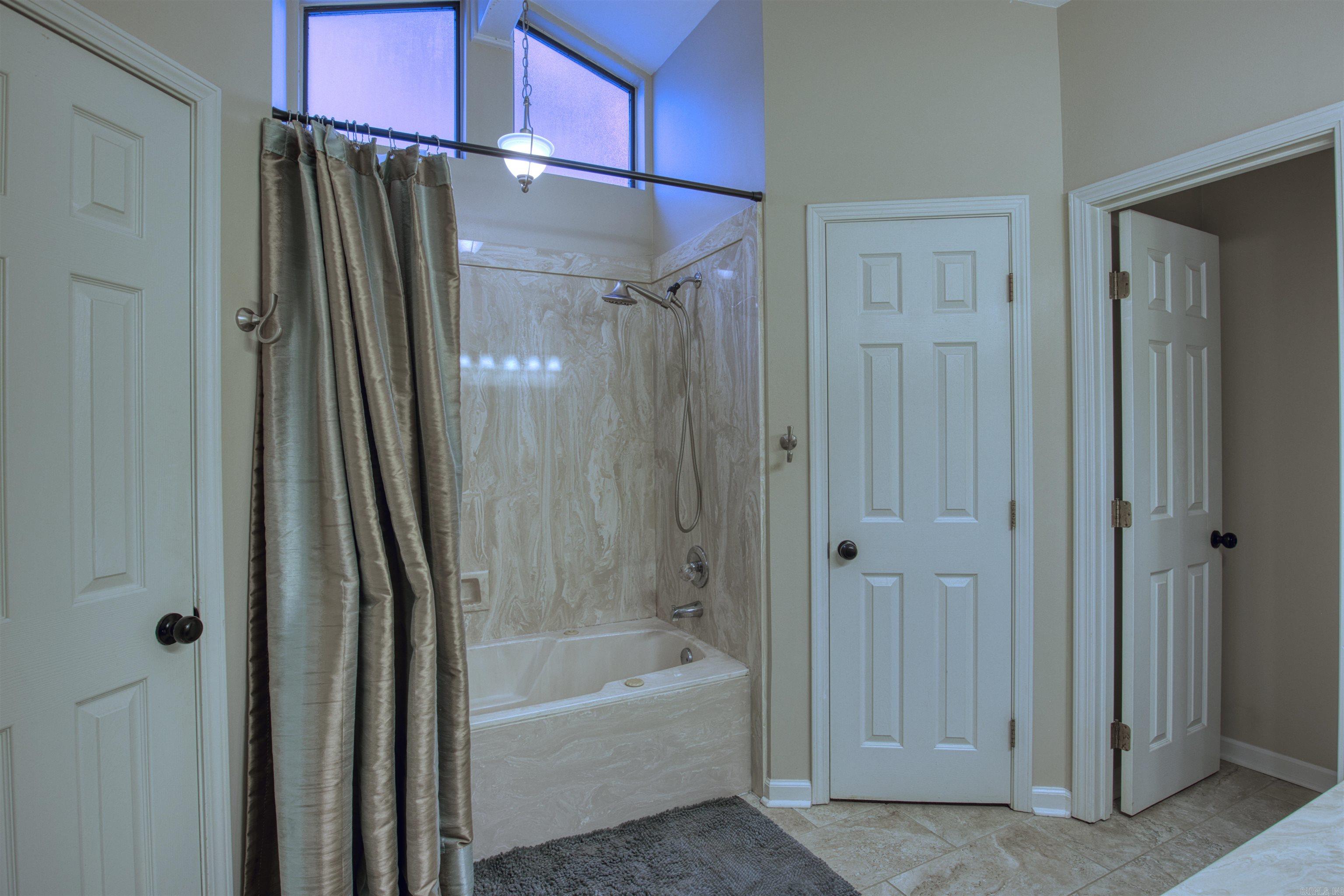 11708 Shady Creek Drive