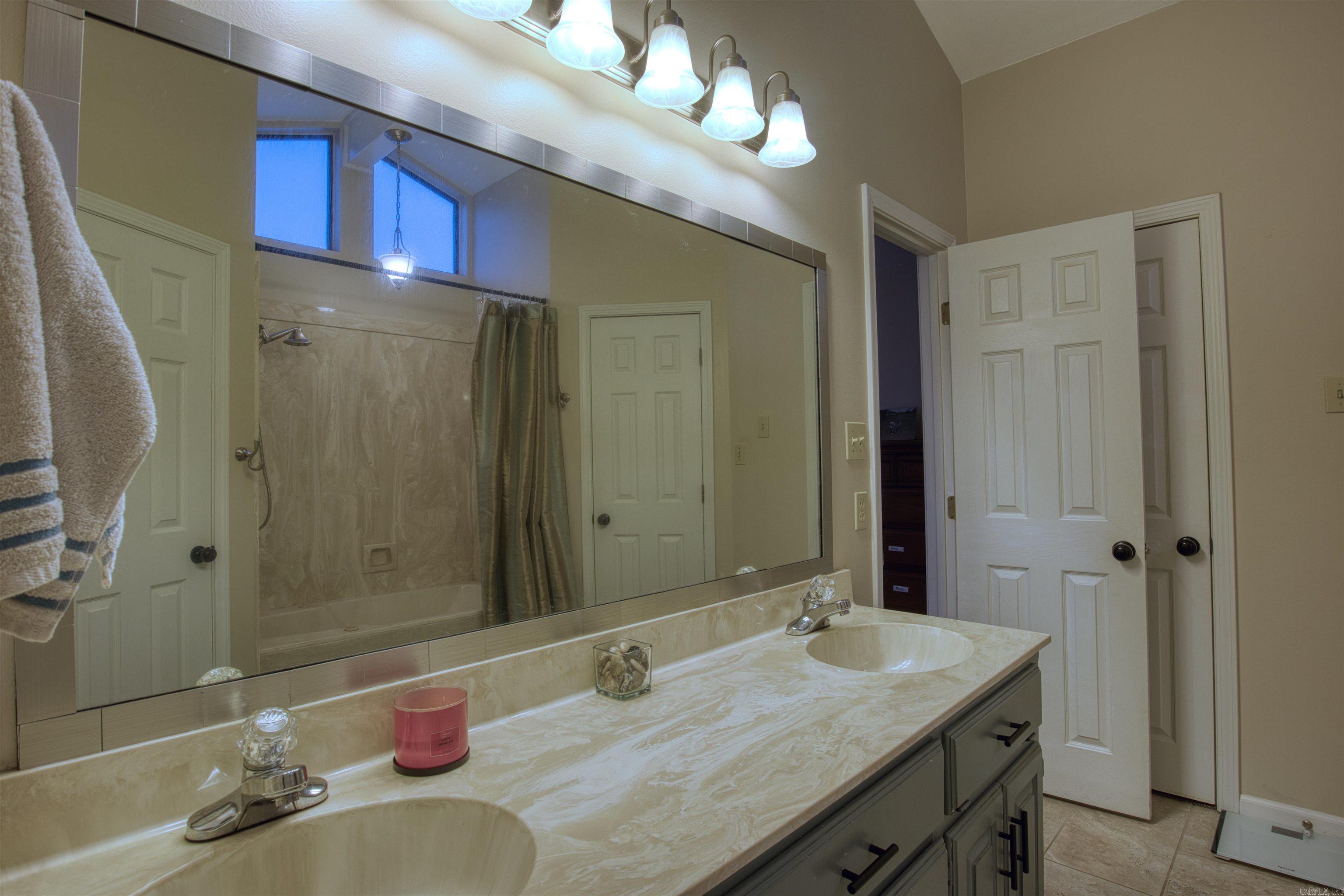 11708 Shady Creek Drive