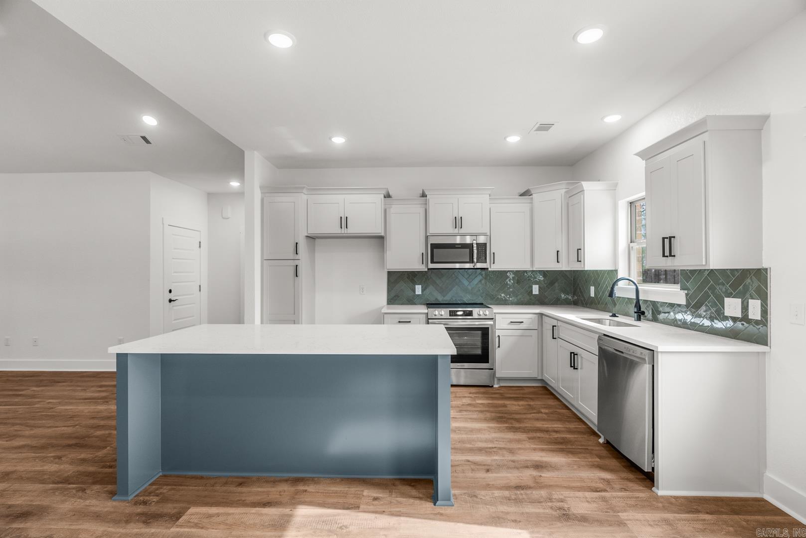 35 Sky Eagle Drive