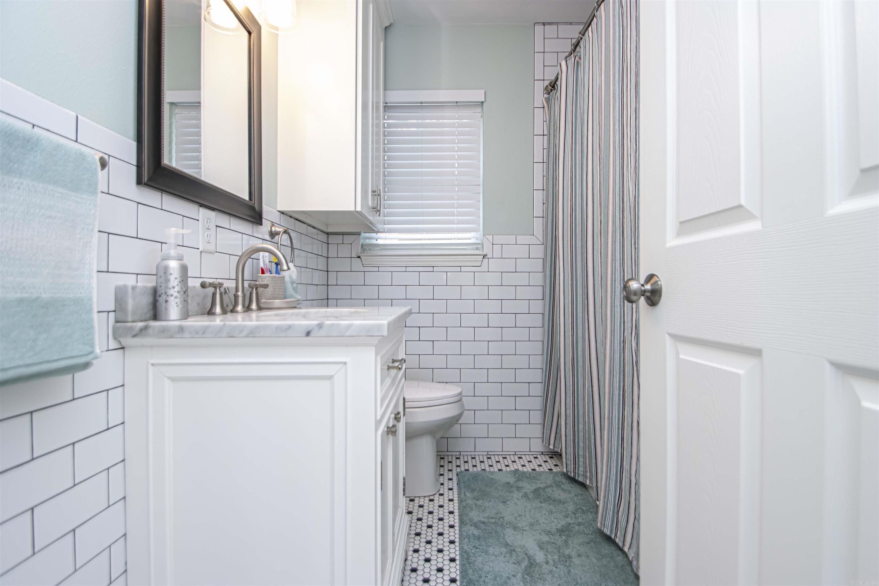 1716 S Buchanan Street