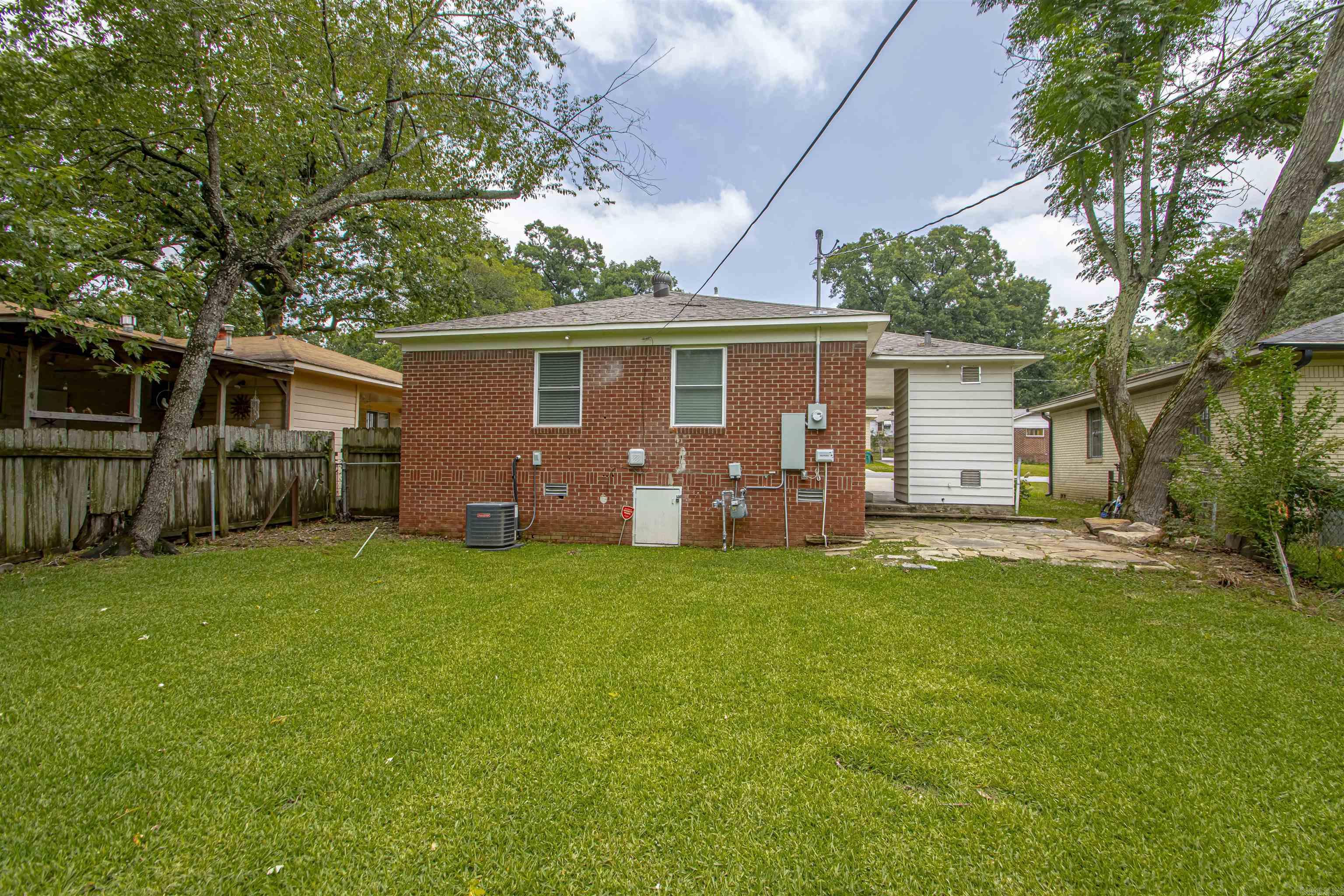 1716 S Buchanan Street