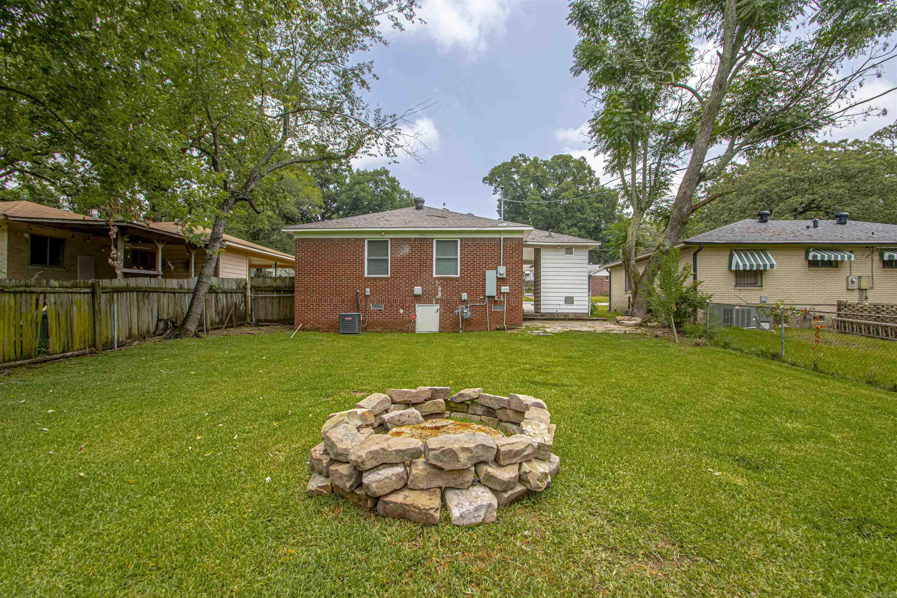 1716 S Buchanan Street