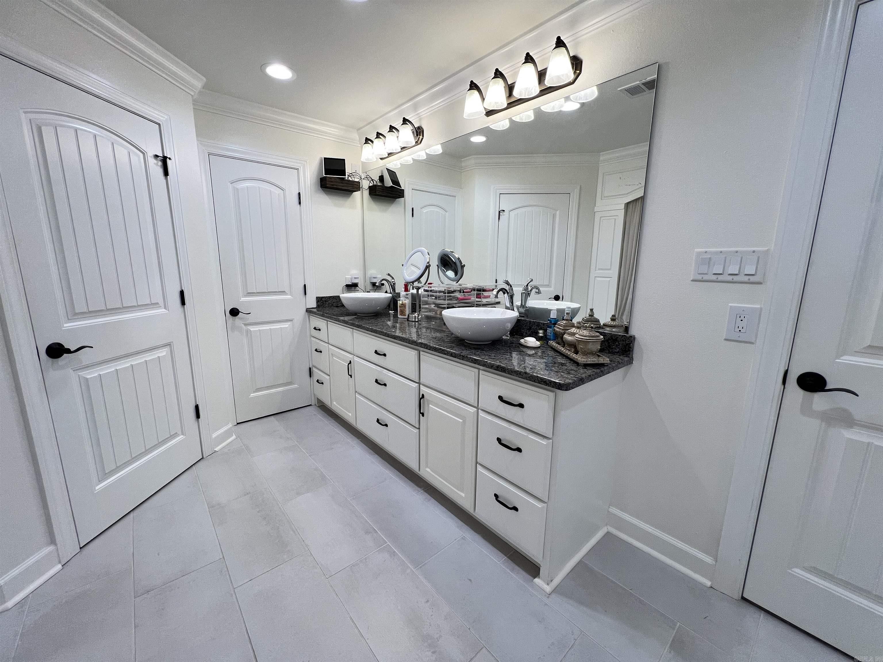 308 Summerfield Drive