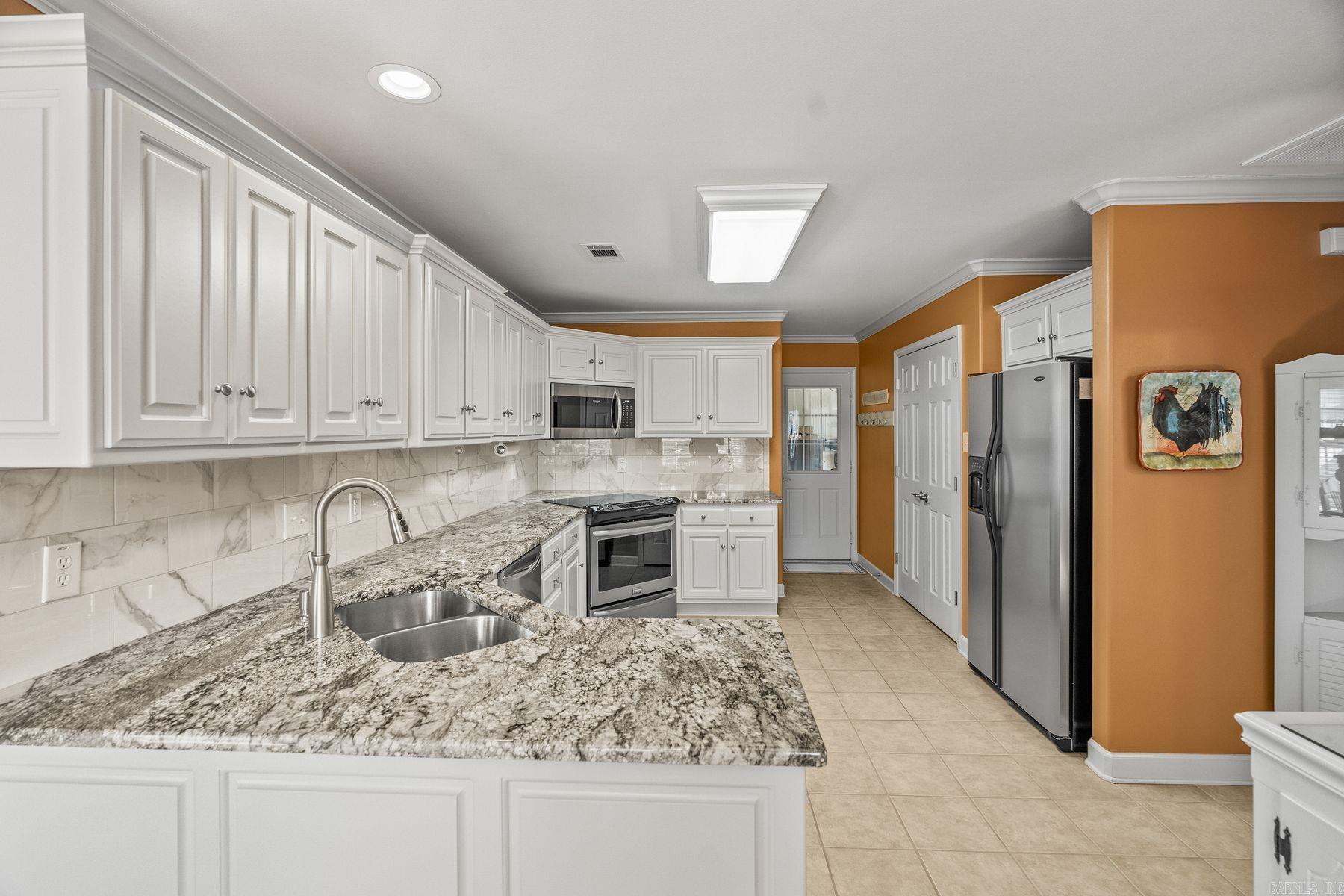 3136 Shady Side Drive