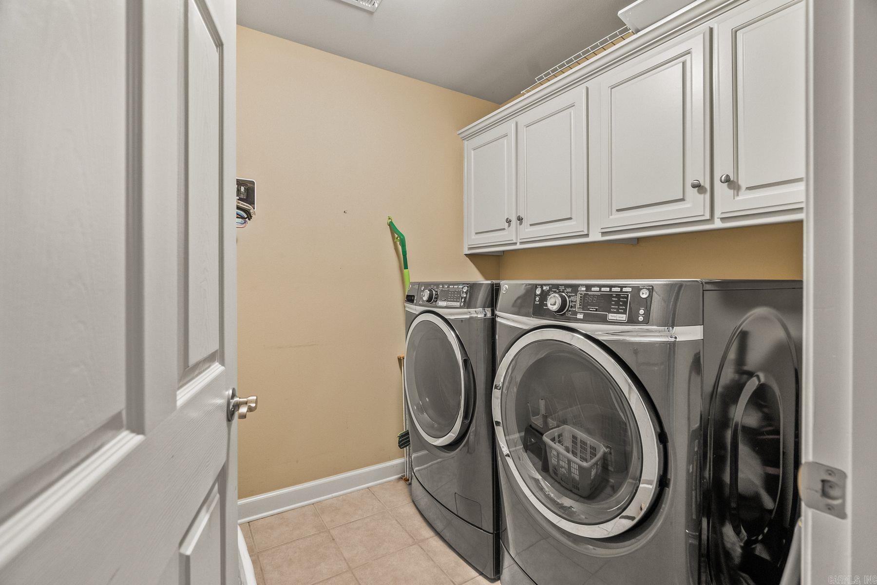 3136 Shady Side Drive