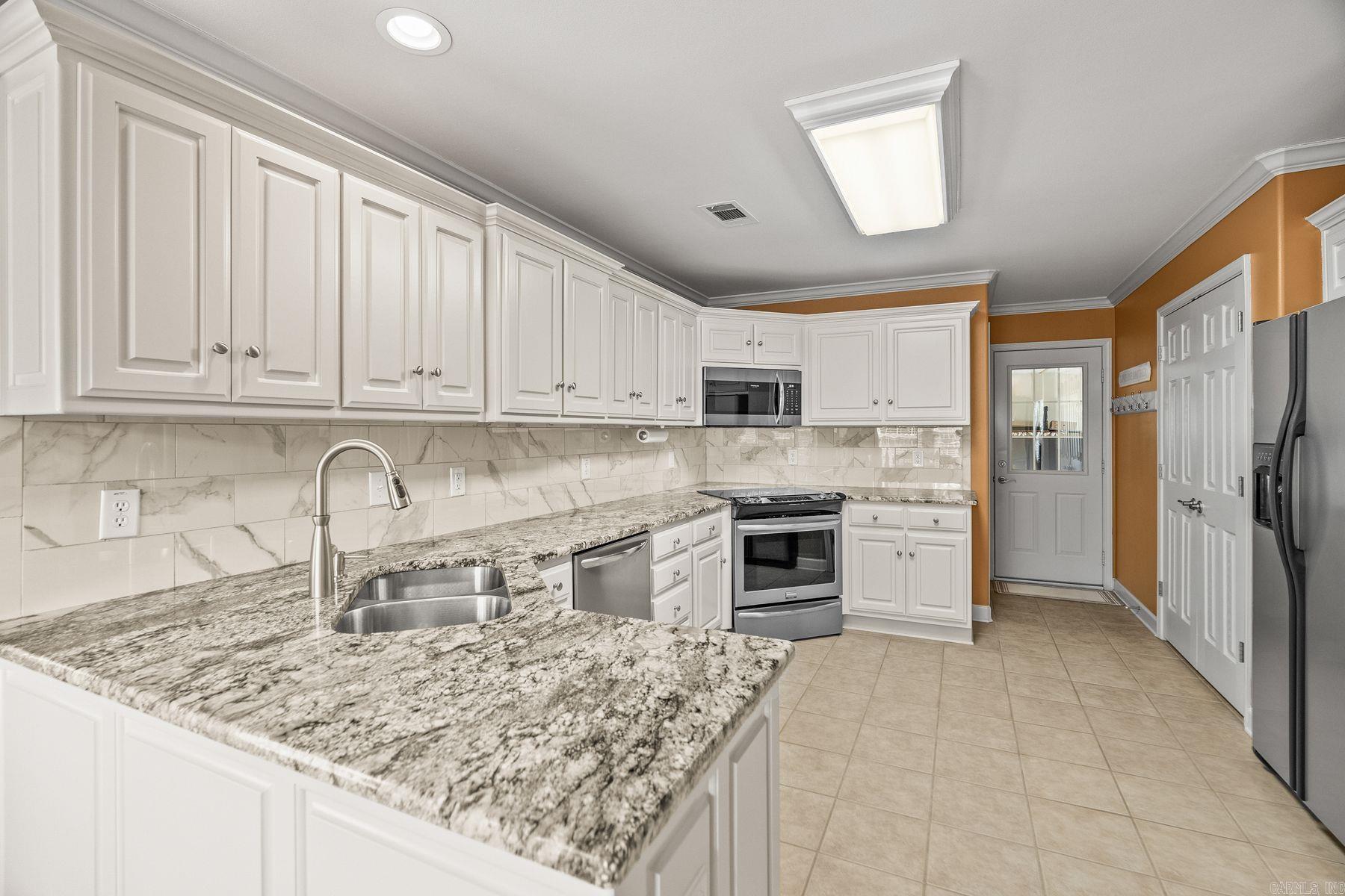 3136 Shady Side Drive