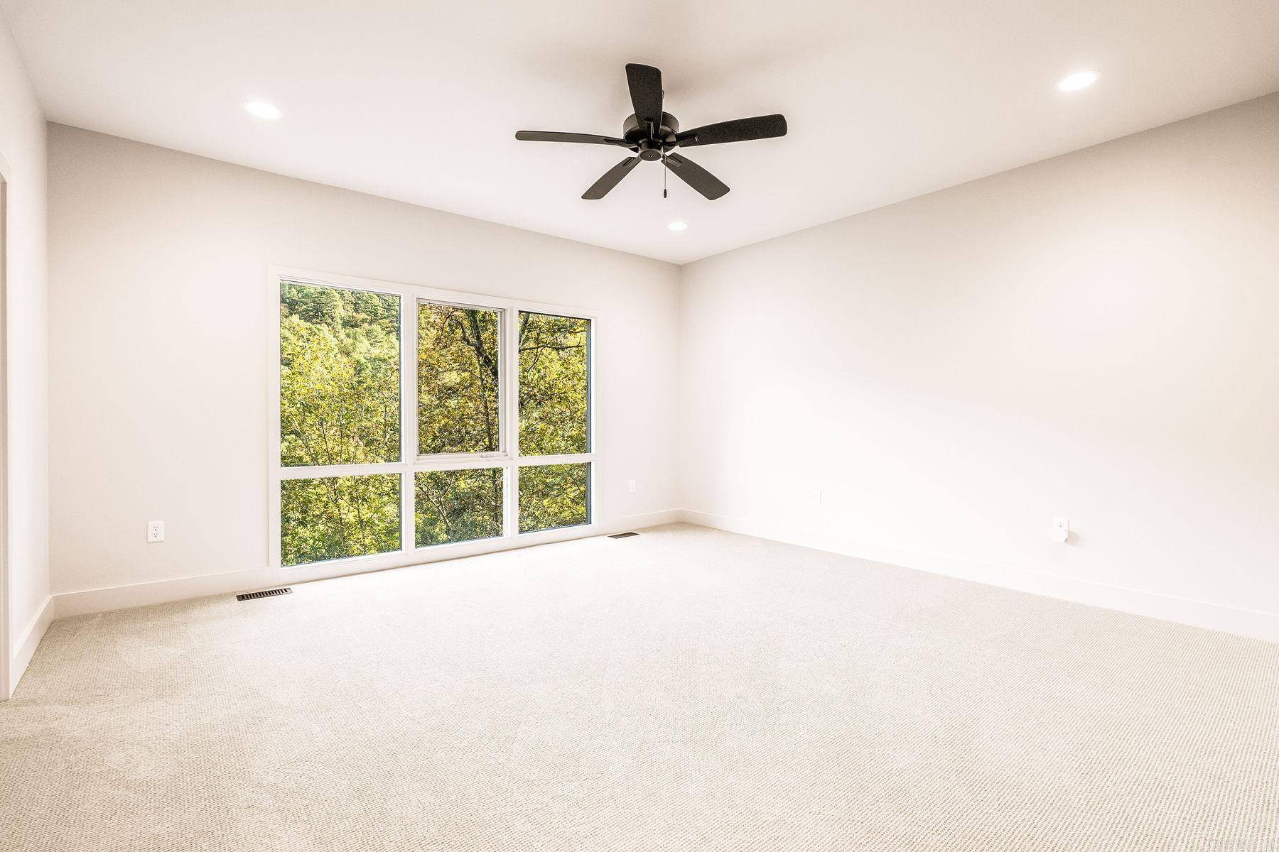 26 Kingston Drive