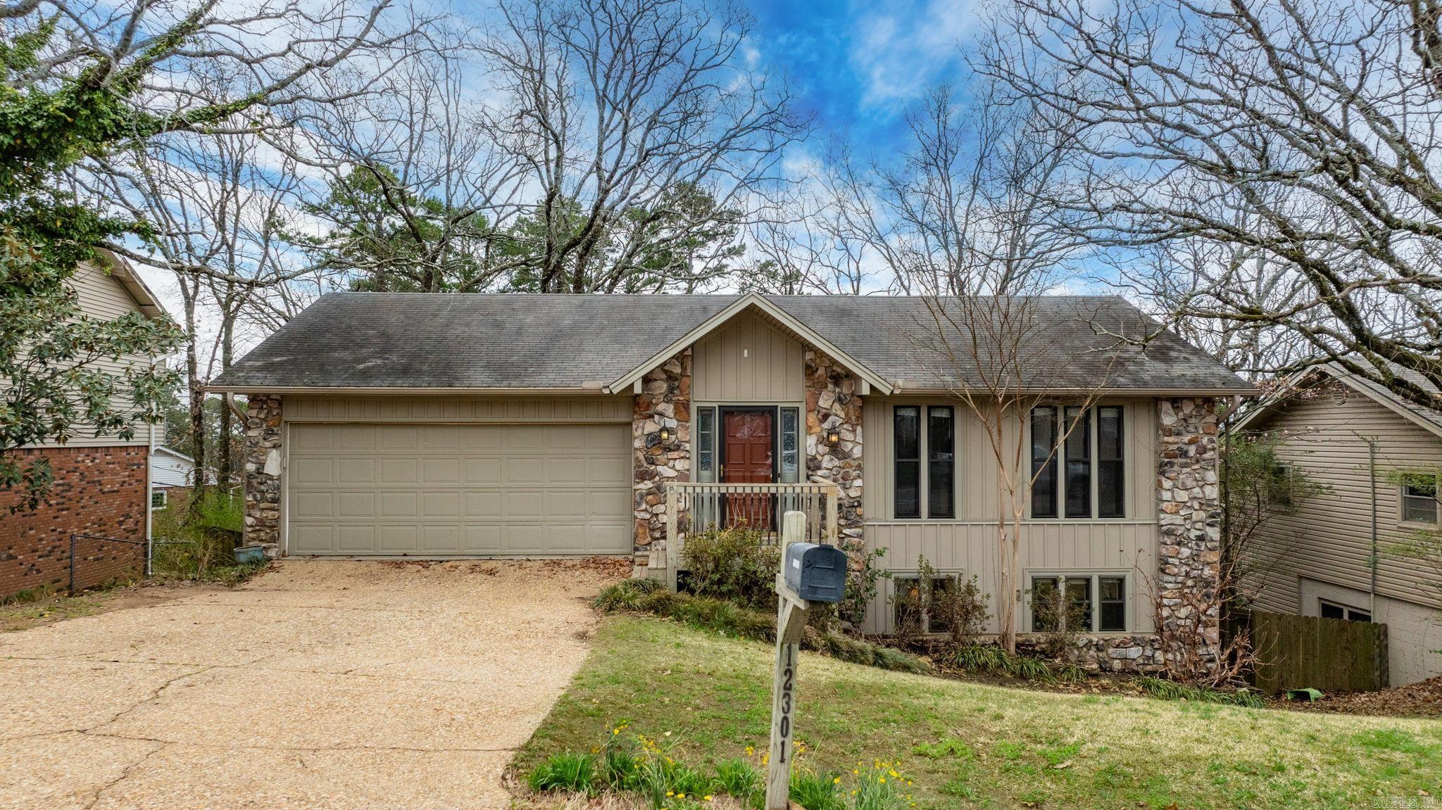 12301 Pleasant Forest