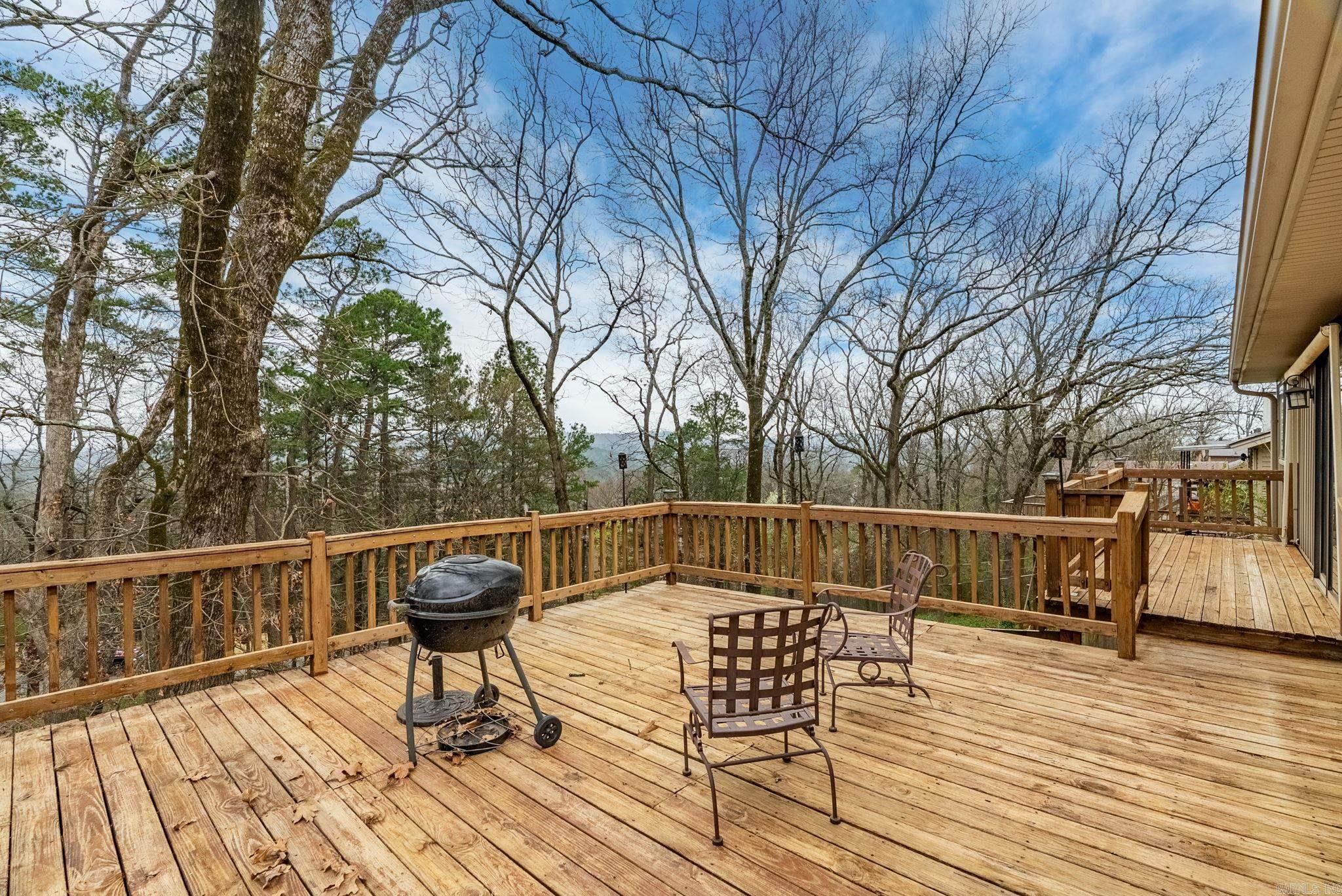 12301 Pleasant Forest