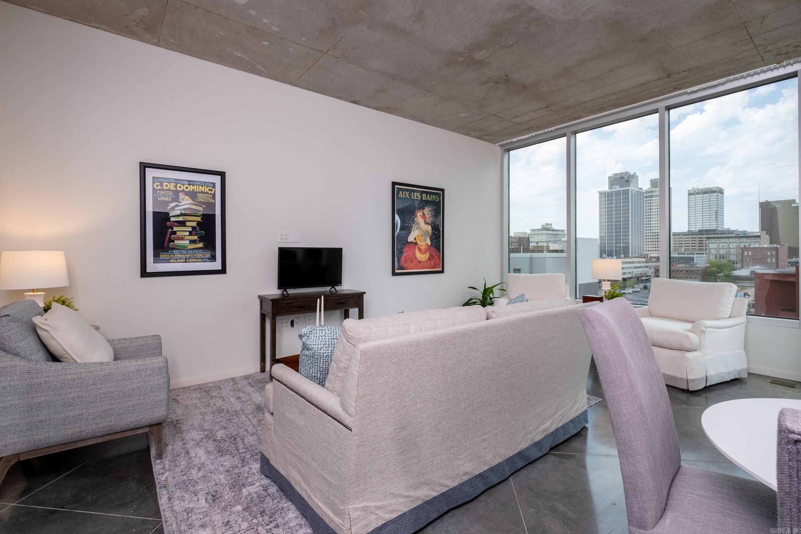 315 Rock Street Unit: 704
