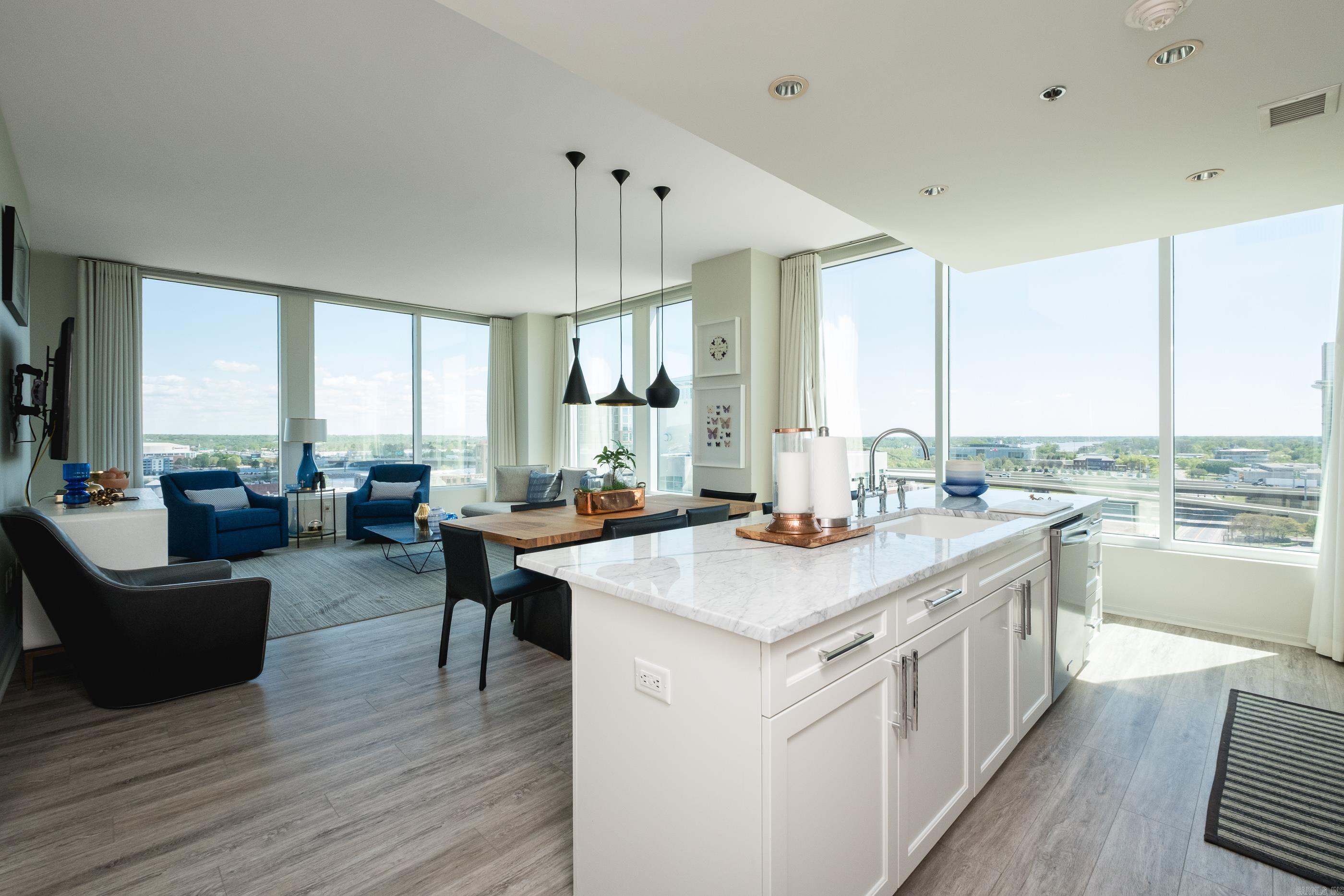 315 Rock Street Unit: 1003