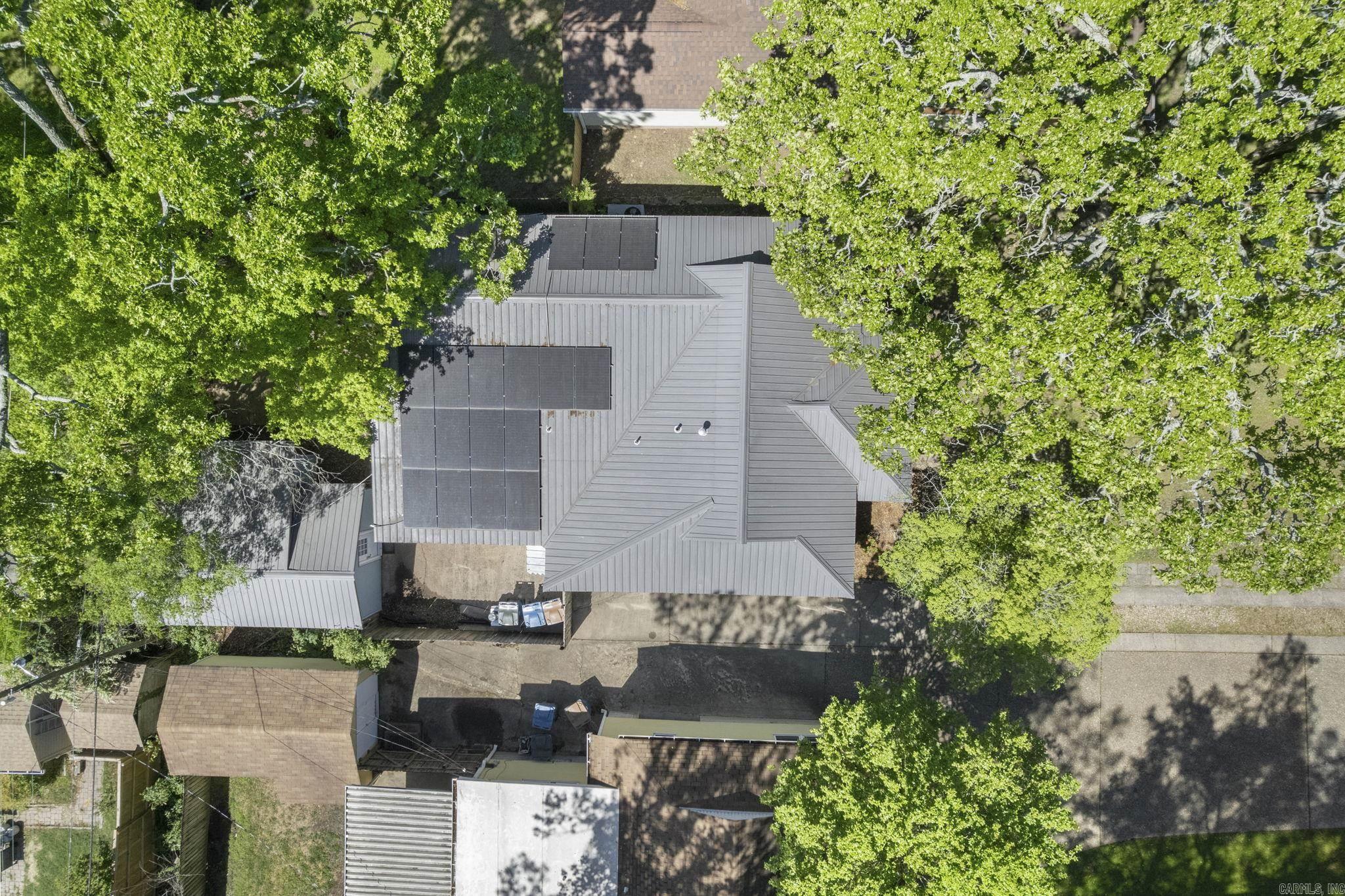 6123 Longwood