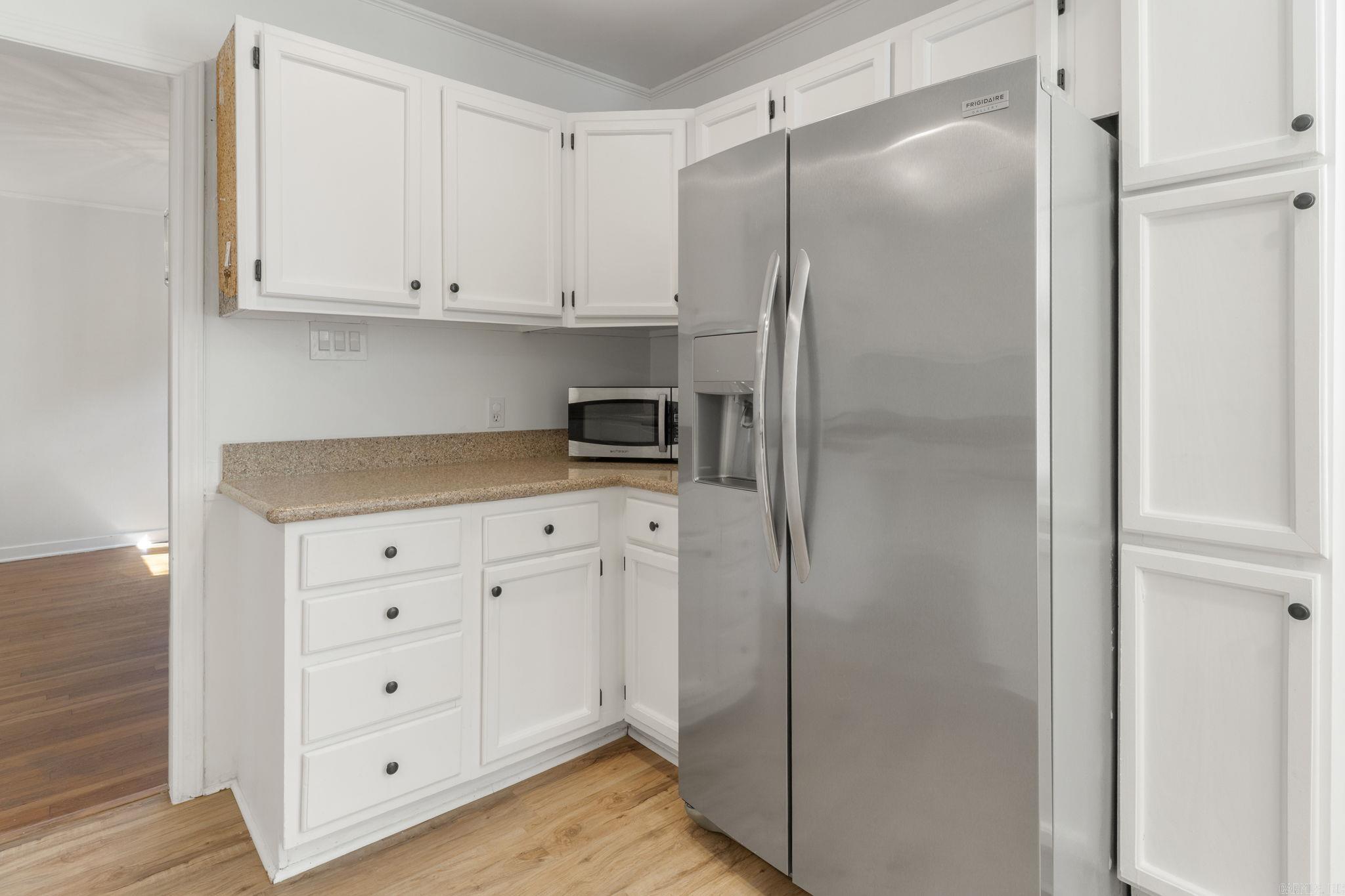 6123 Longwood