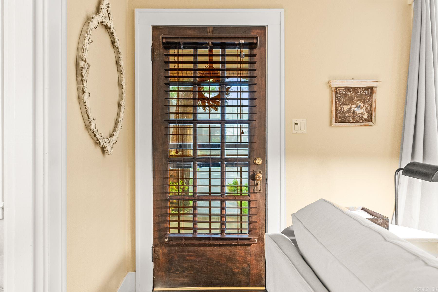 104 N Pine St Street