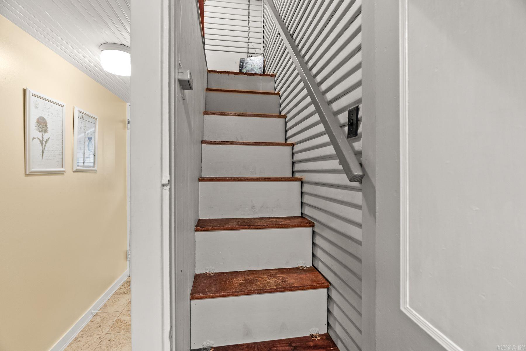 104 N Pine St Street