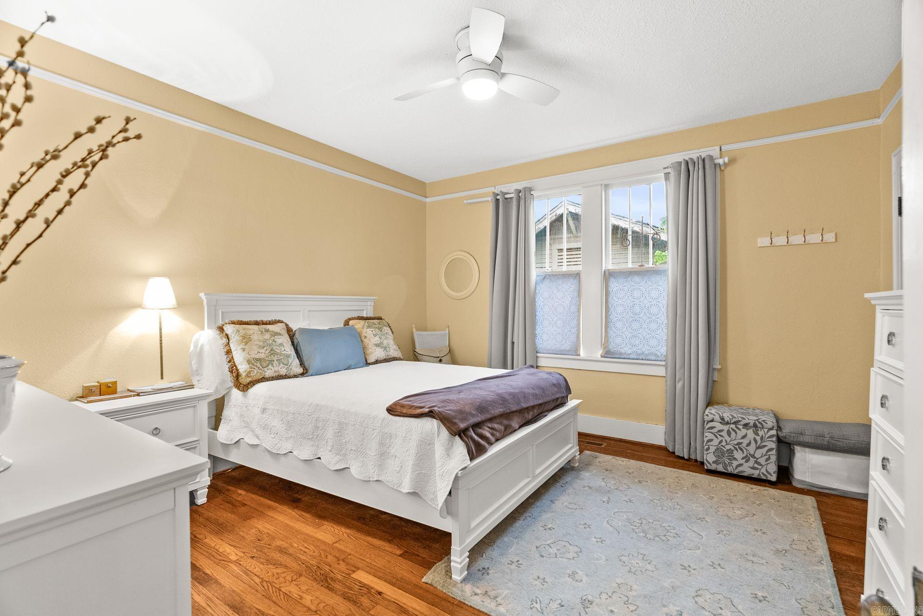 104 N Pine St Street