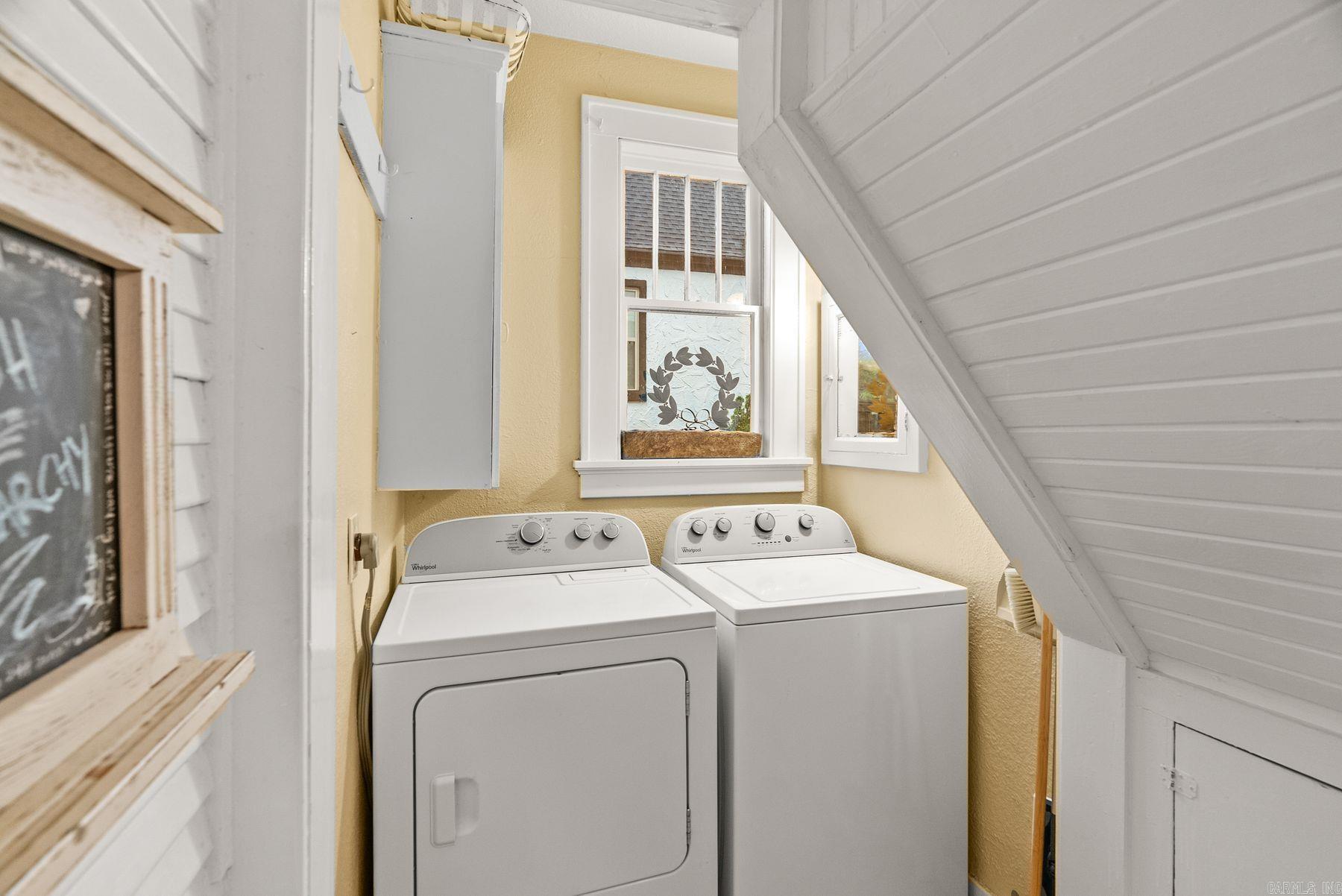 104 N Pine St Street