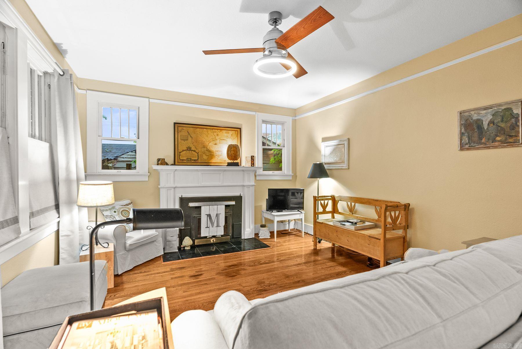 104 N Pine St Street