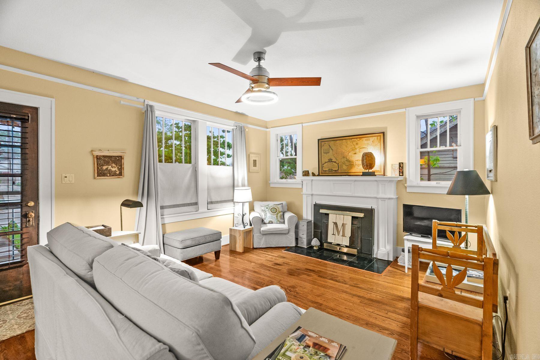 104 N Pine St Street