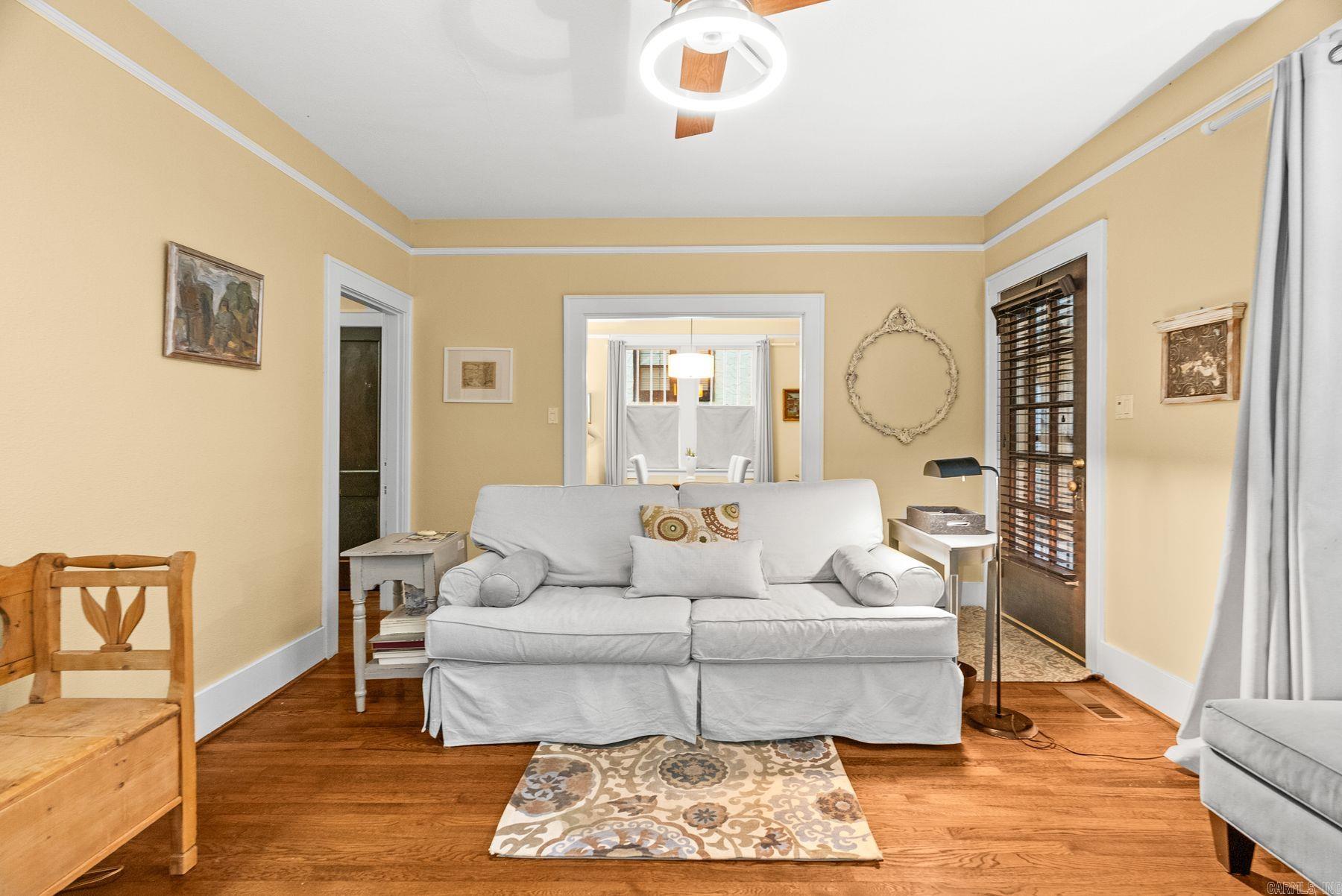 104 N Pine St Street