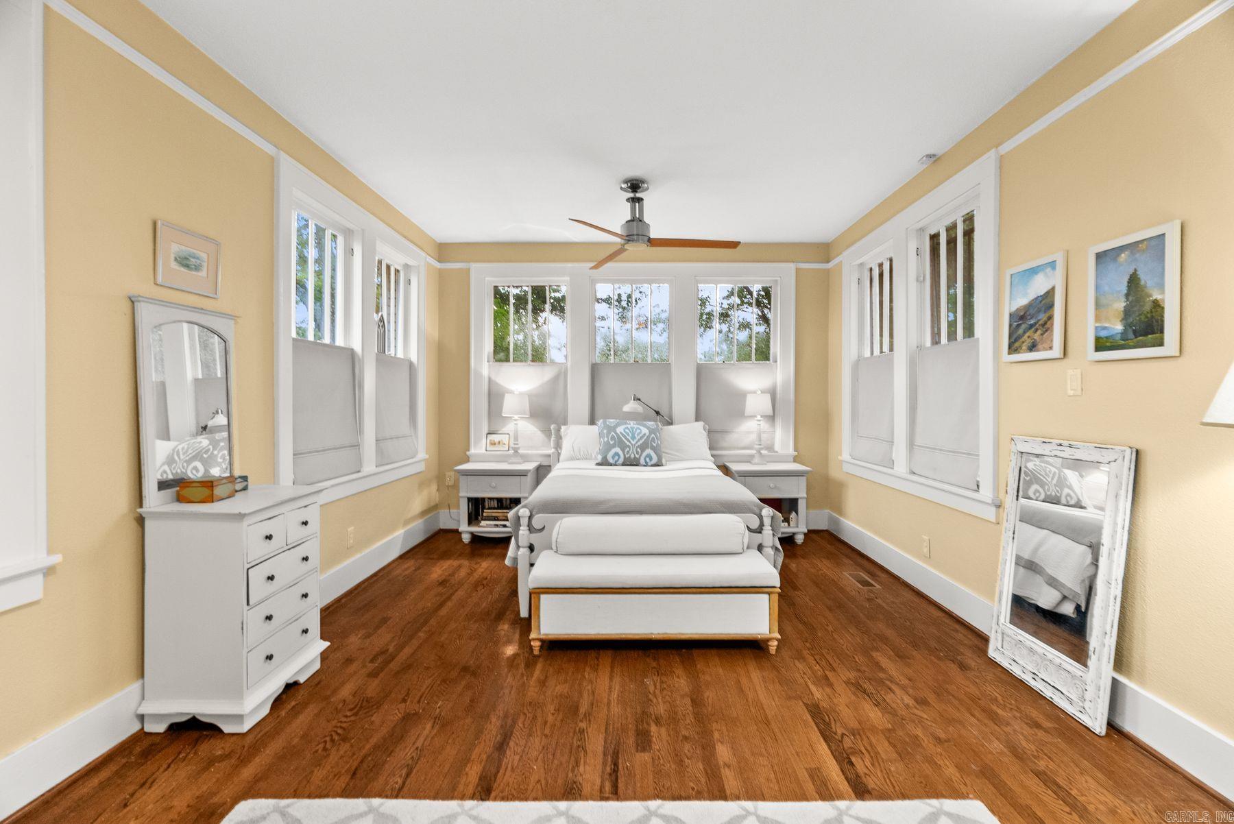 104 N Pine St Street