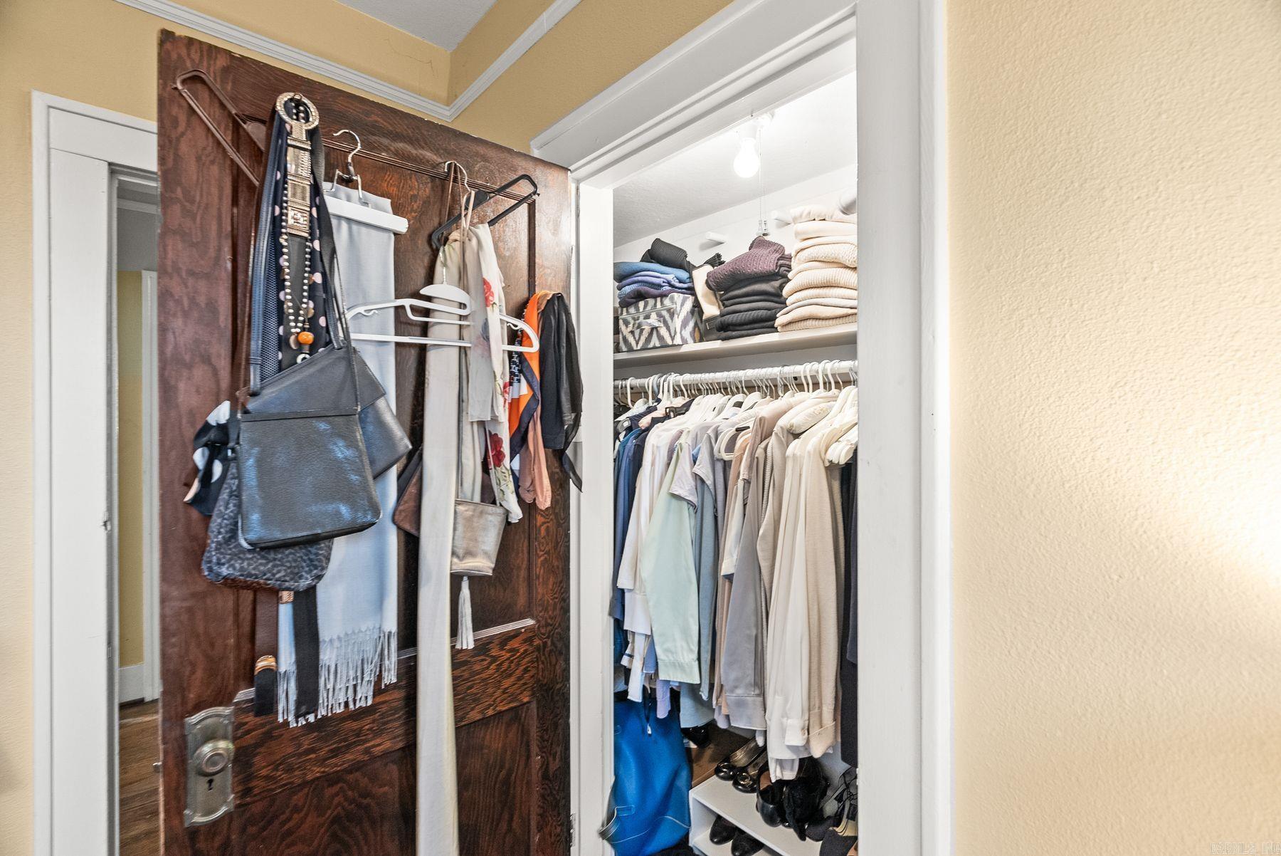 104 N Pine St Street