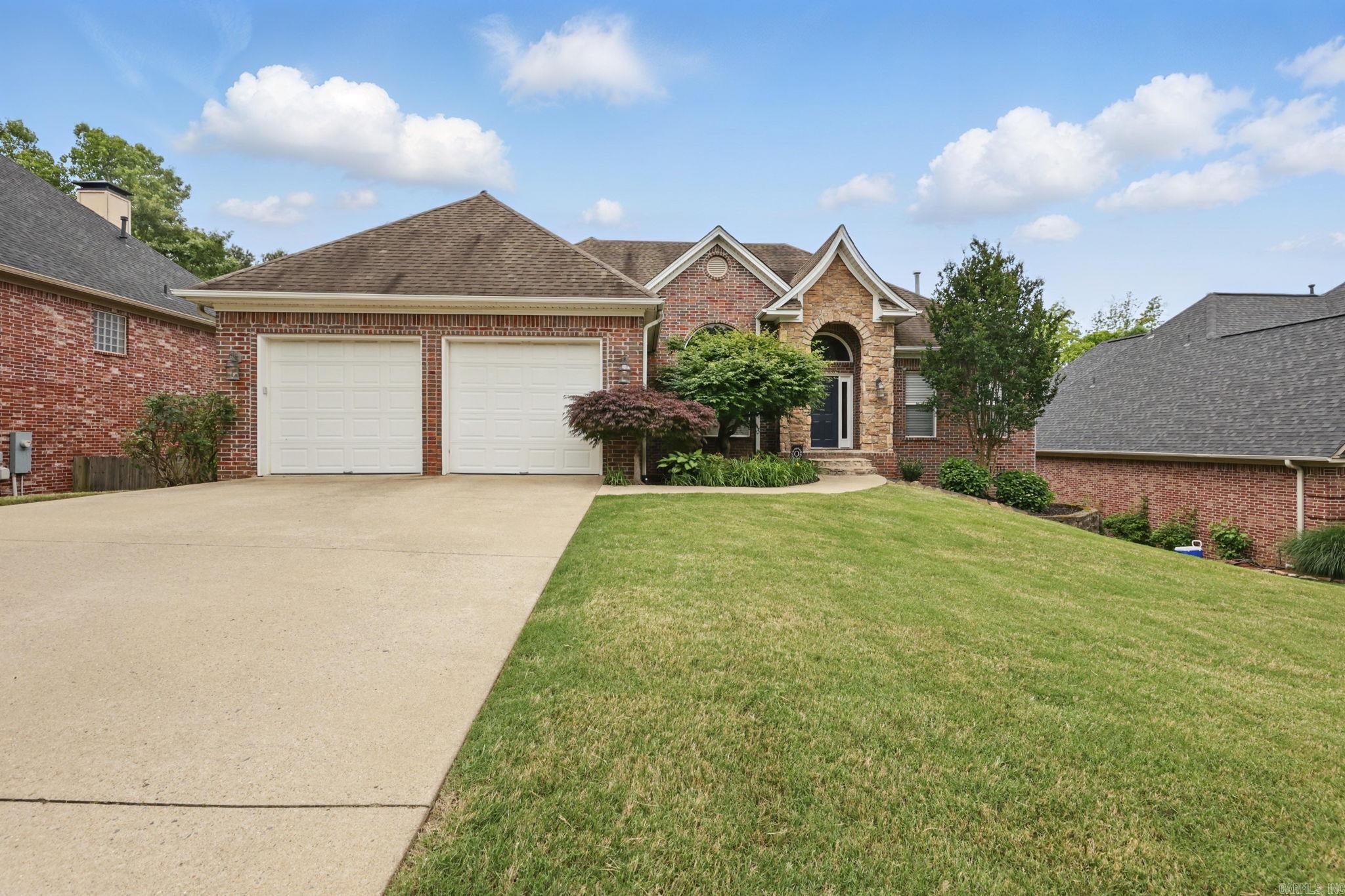 15 Challain Cove