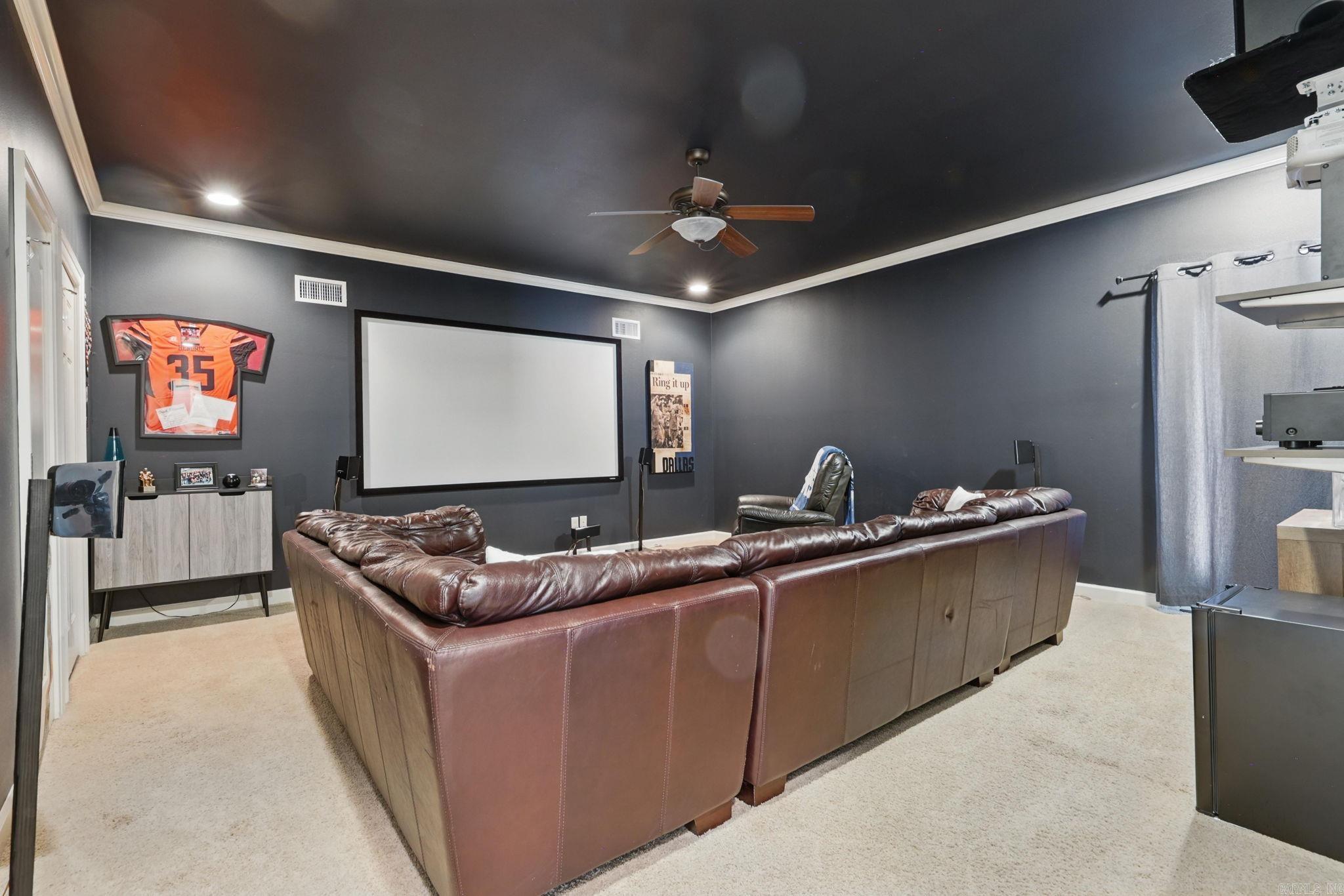 15 Challain Cove