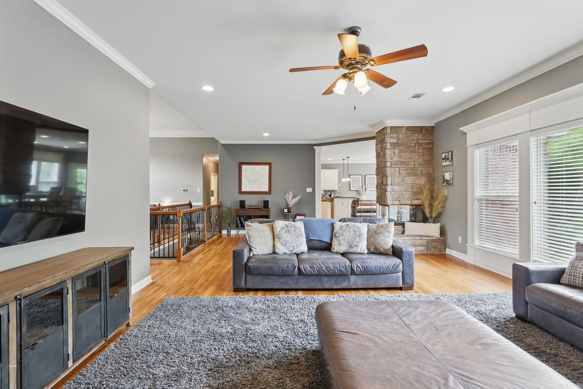 15 Challain Cove
