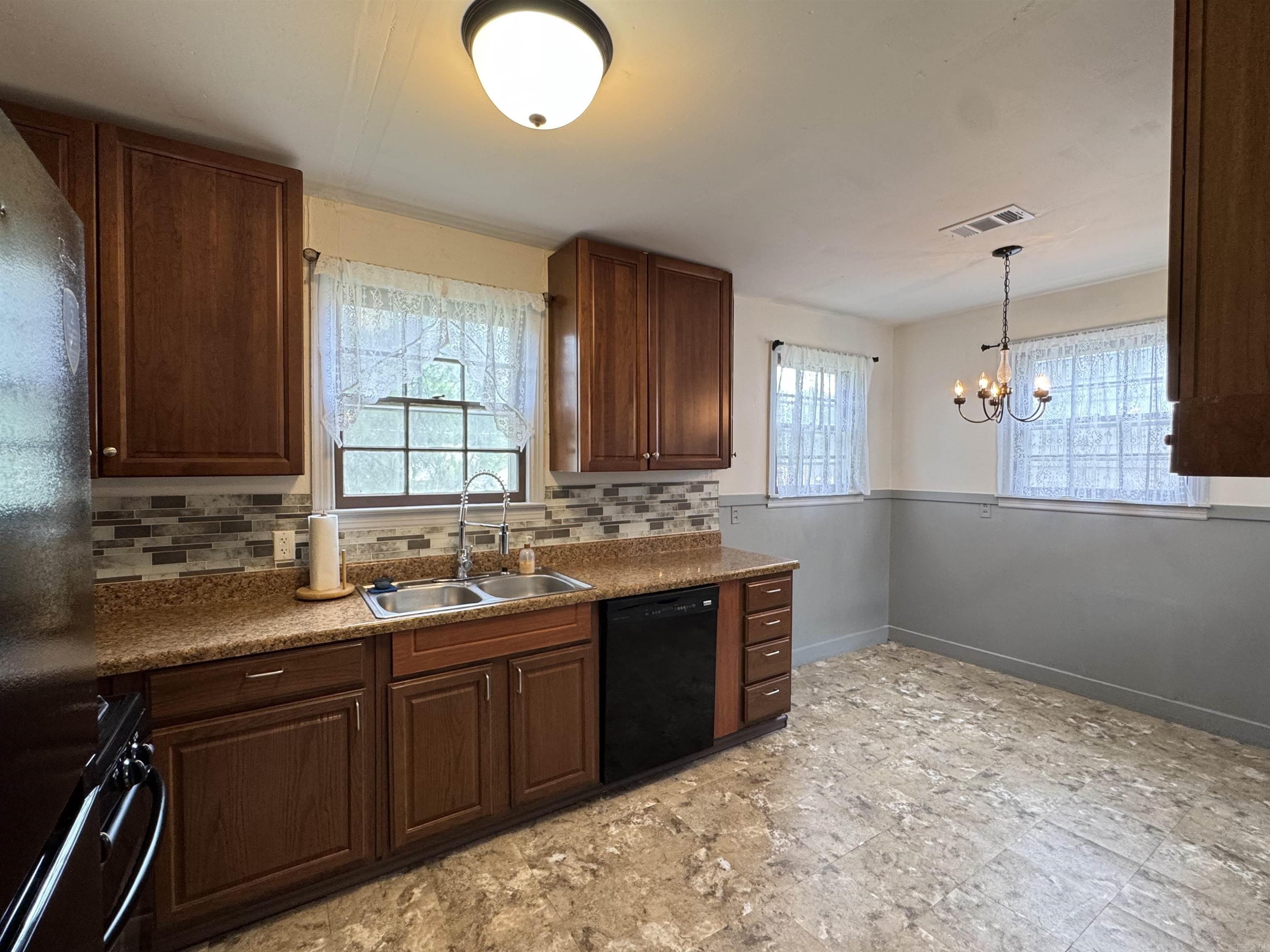500 W 17th Street