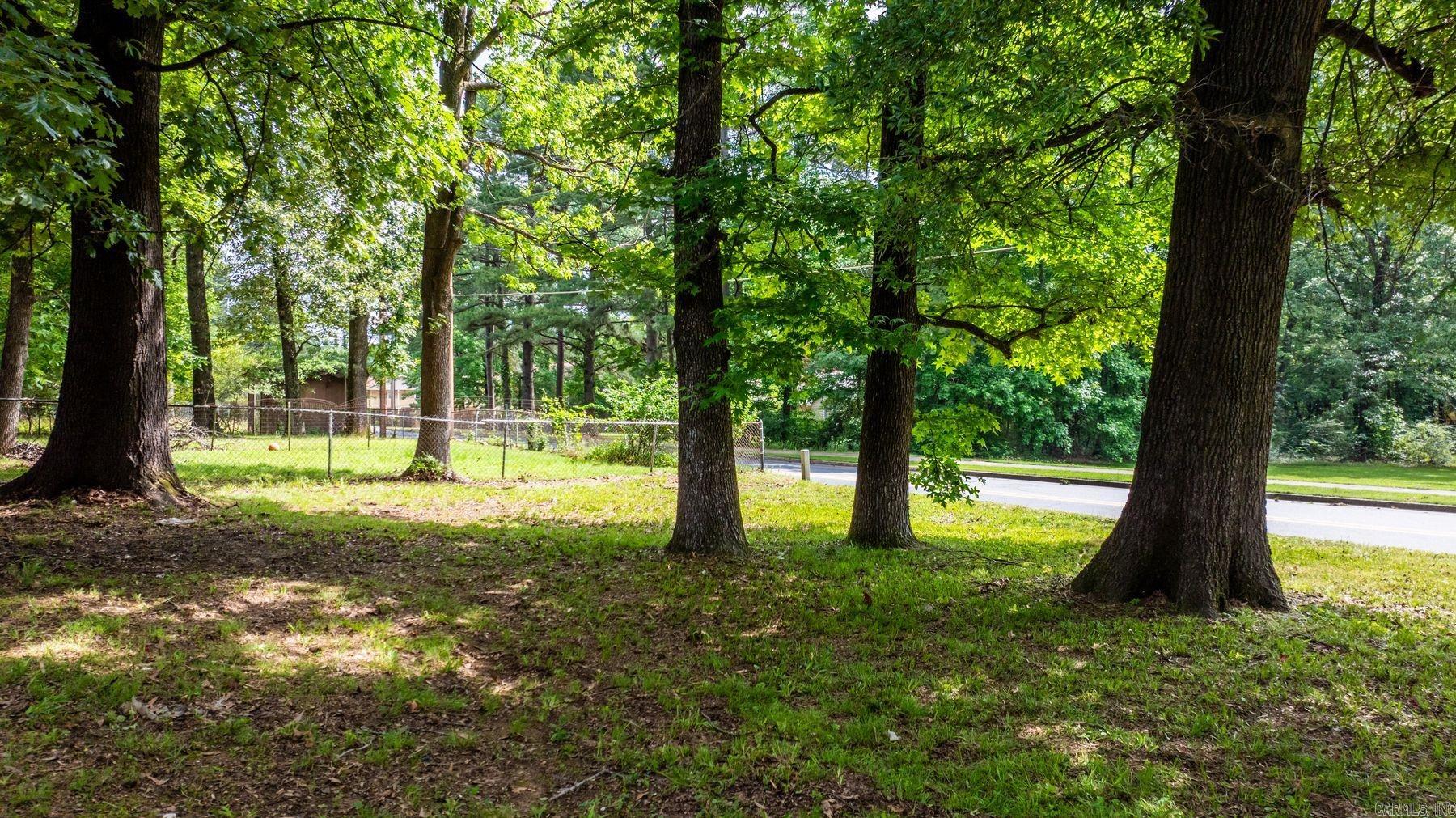8300 Woodview Dr Drive