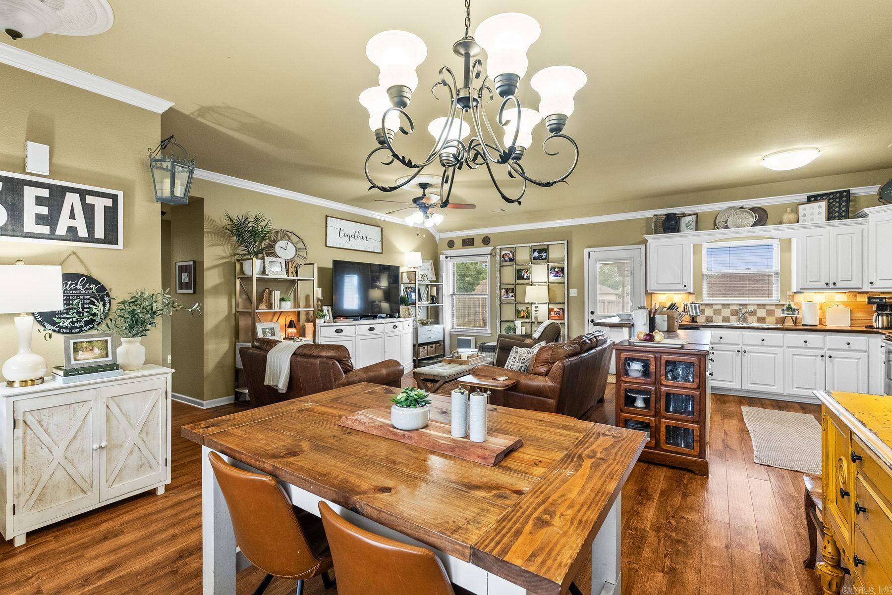 27 Magnolia Lane