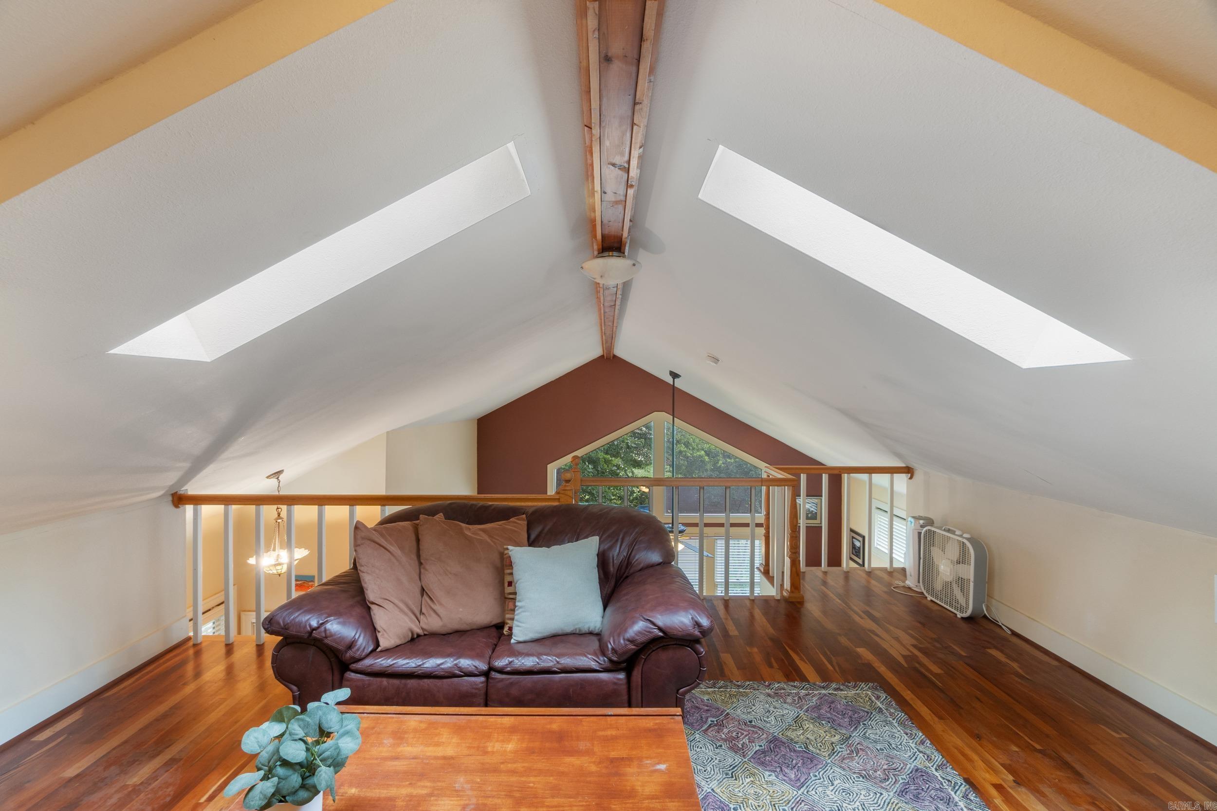 526 N Tyler