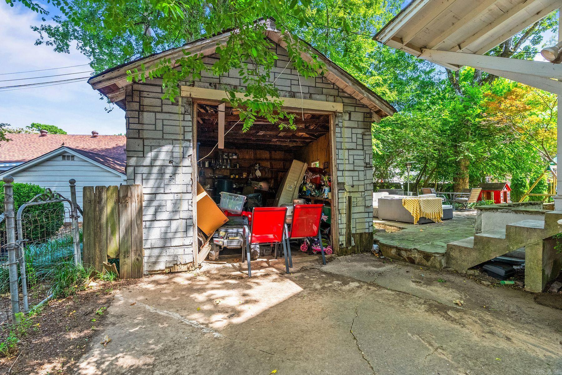 5216 I Street