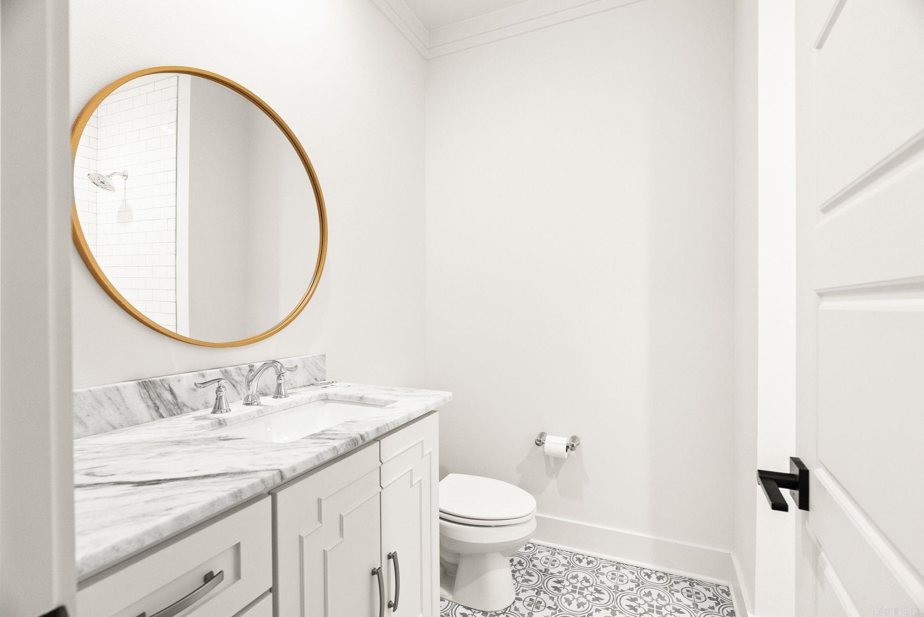 9844 Cliffside Dr Drive